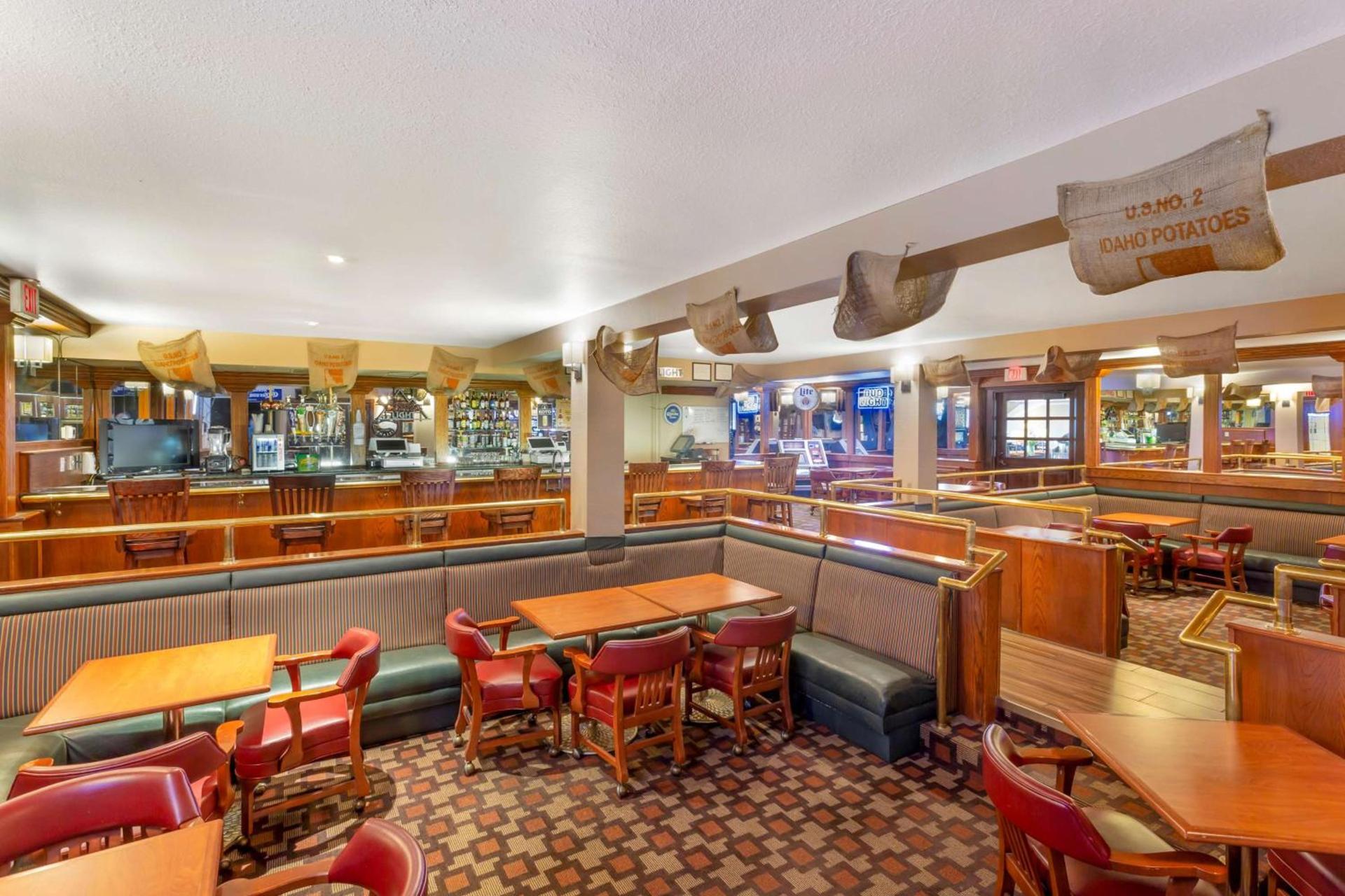 Best Western Plus Burley Inn & Convention Center photo 22