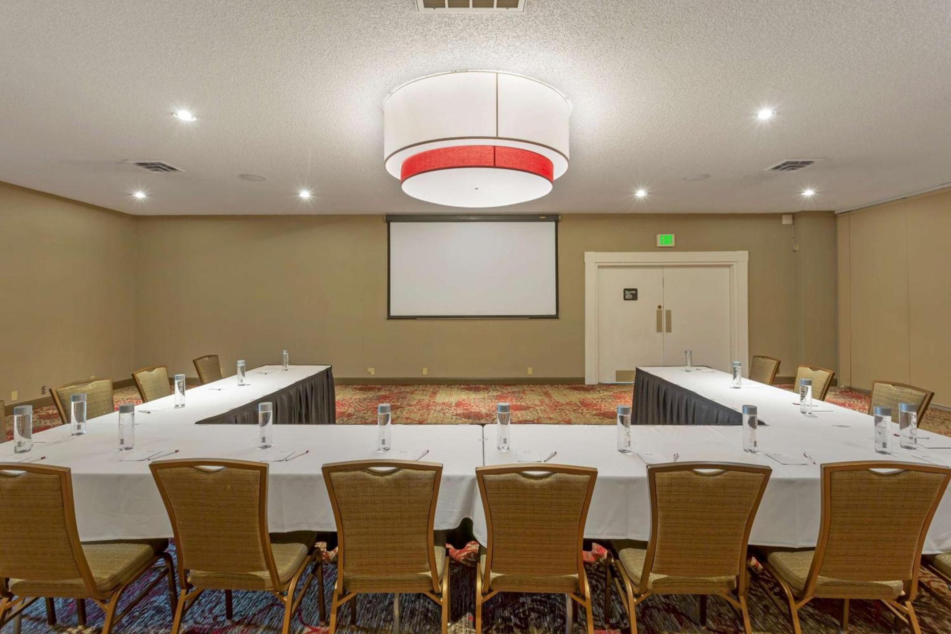 Best Western Plus Burley Inn & Convention Center photo 29