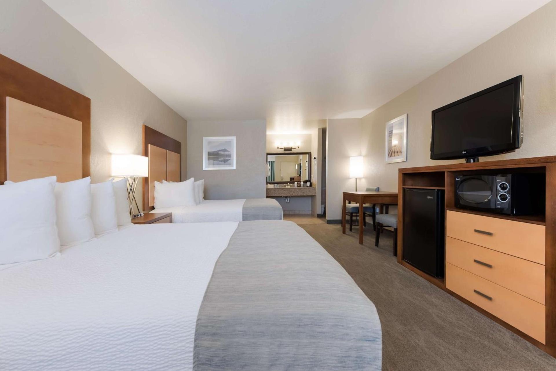 Best Western Foothills Inn photo 19