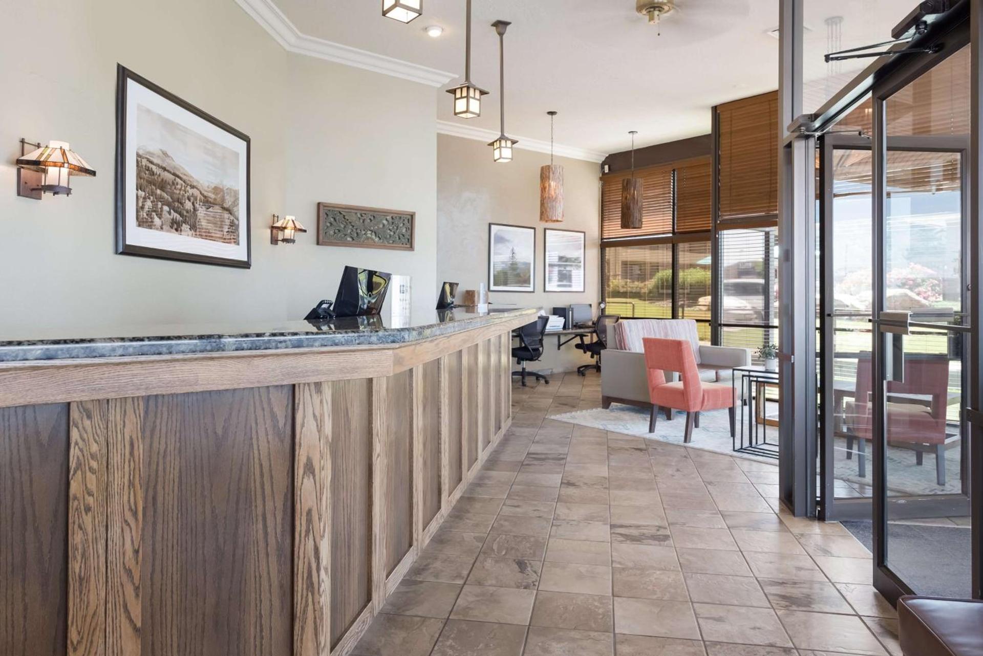 Best Western Foothills Inn photo 2