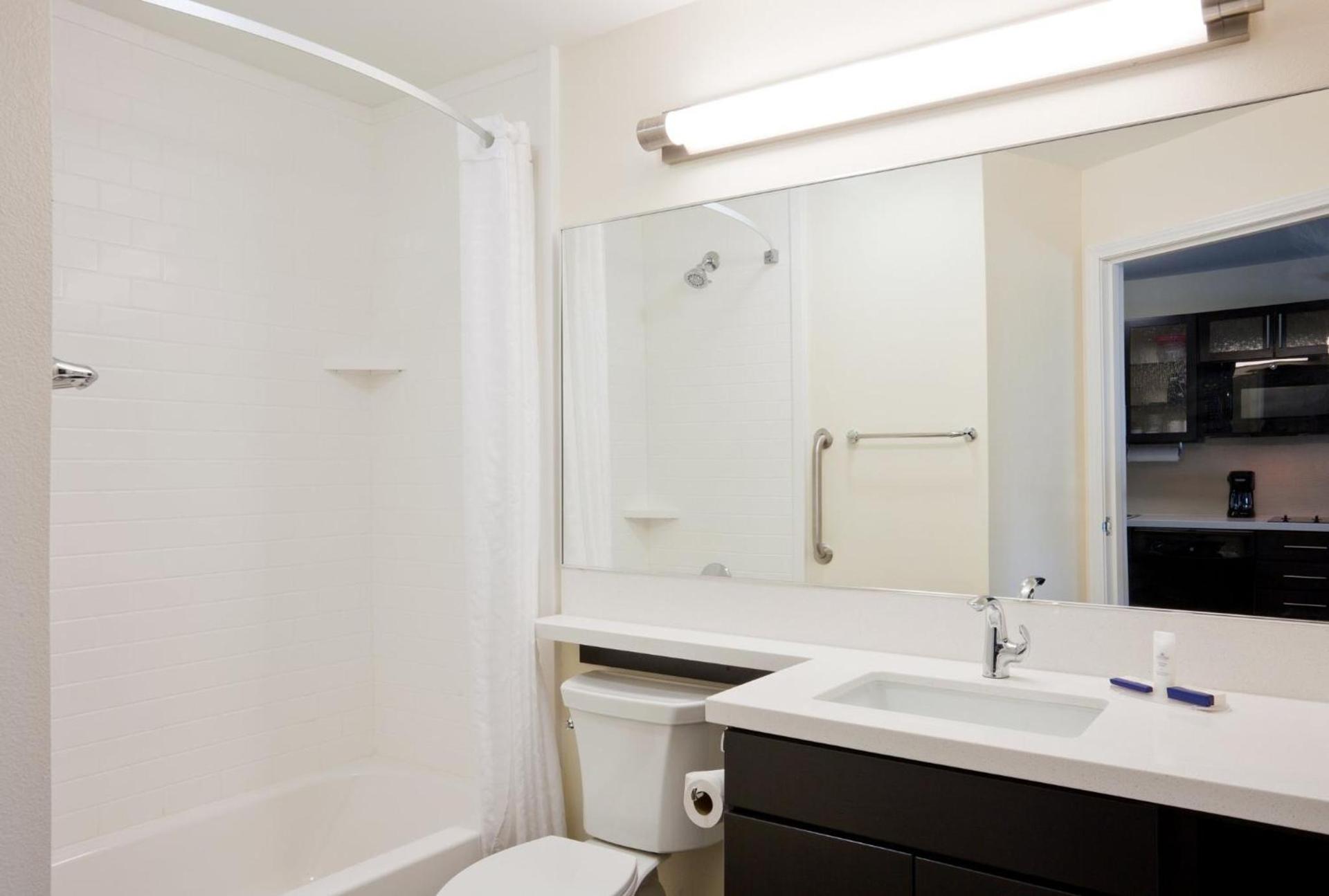 Candlewood Suites Dickinson by IHG photo 25