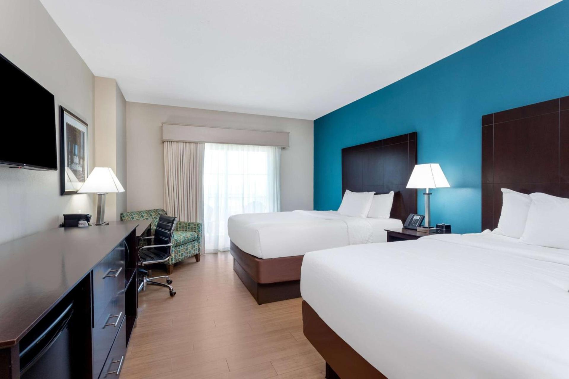 La Quinta by Wyndham Ocean City photo 8