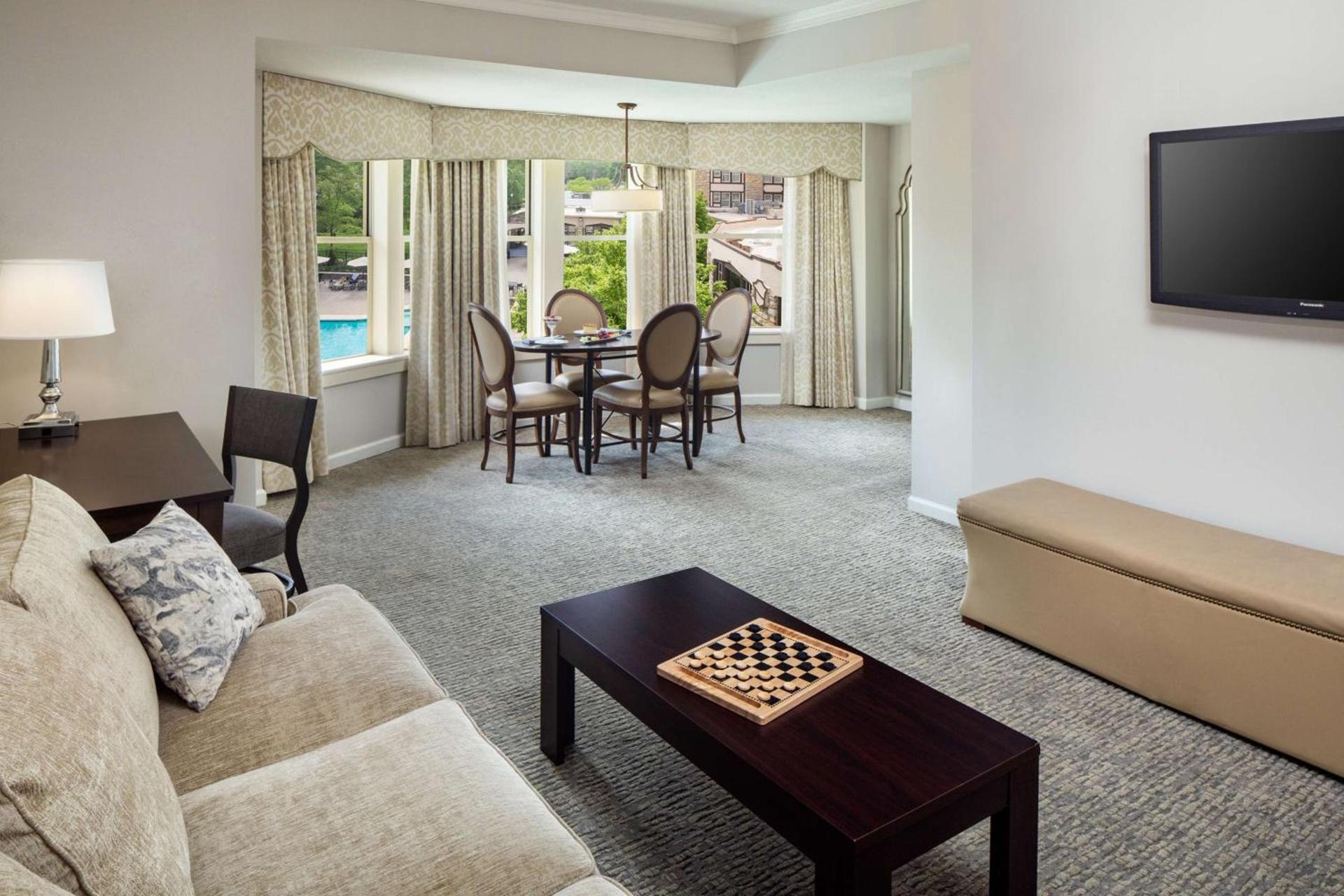 The Elms Hotel & Spa, a Destination by Hyatt Hotel photo 19