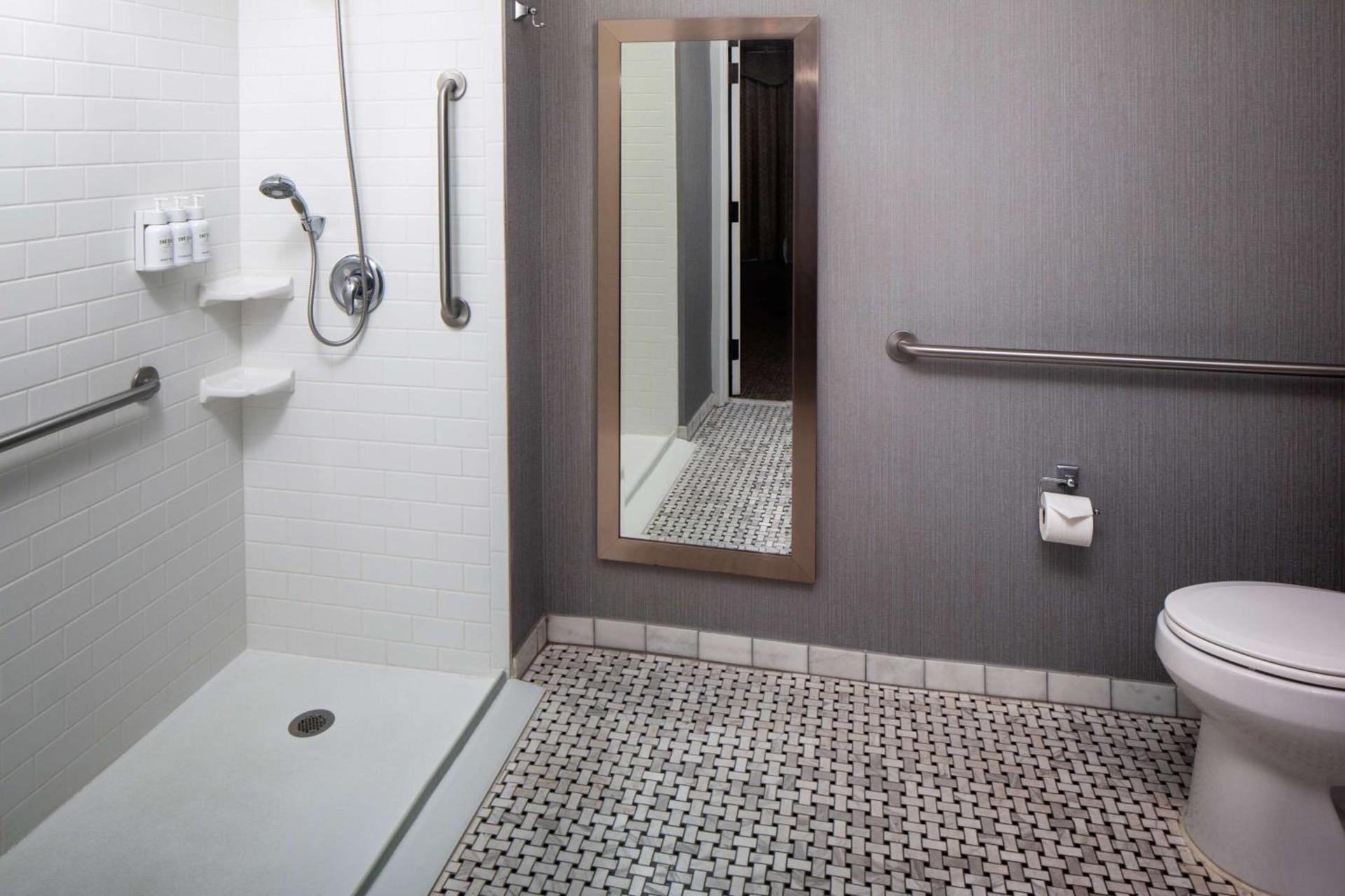 The Elms Hotel & Spa, a Destination by Hyatt Hotel photo 28