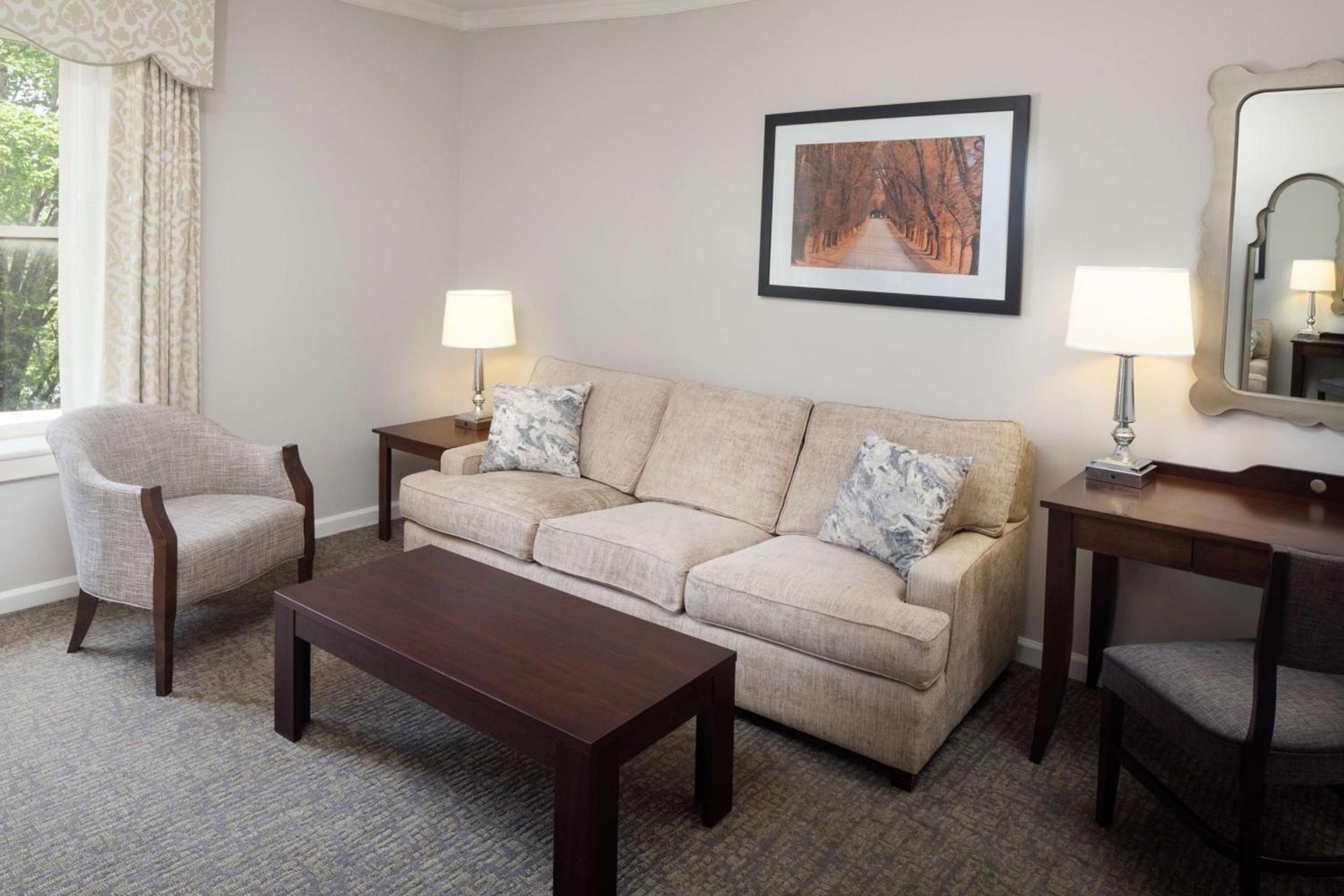 The Elms Hotel & Spa, a Destination by Hyatt Hotel photo 32
