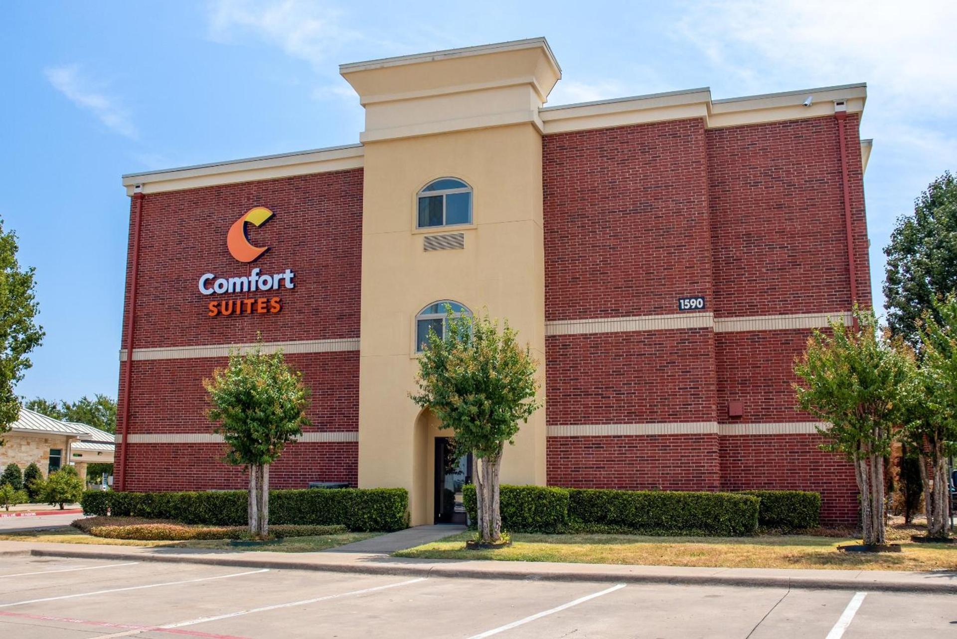 Comfort Suites McKinney-Allen photo 49