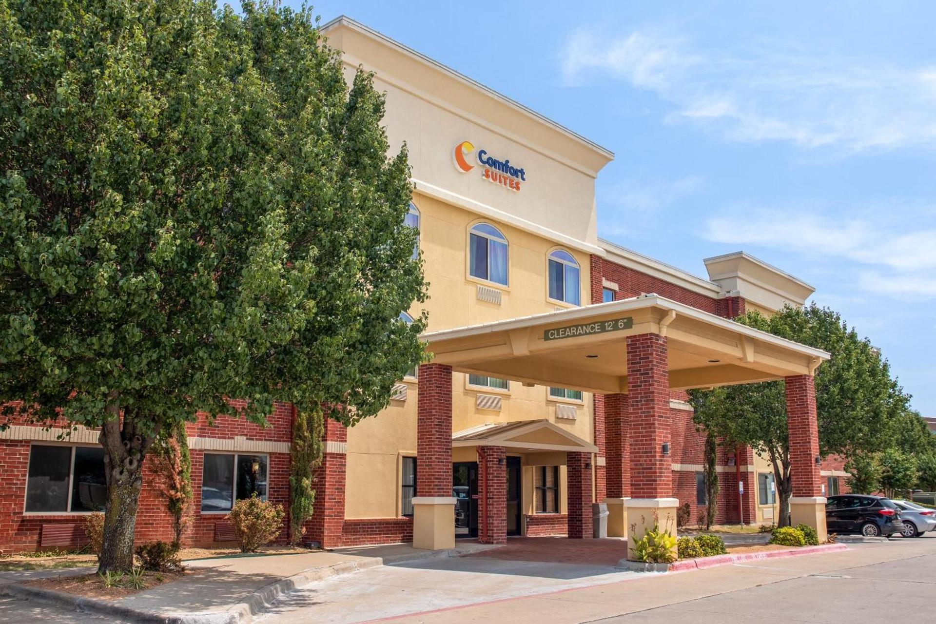 Comfort Suites McKinney-Allen photo 47