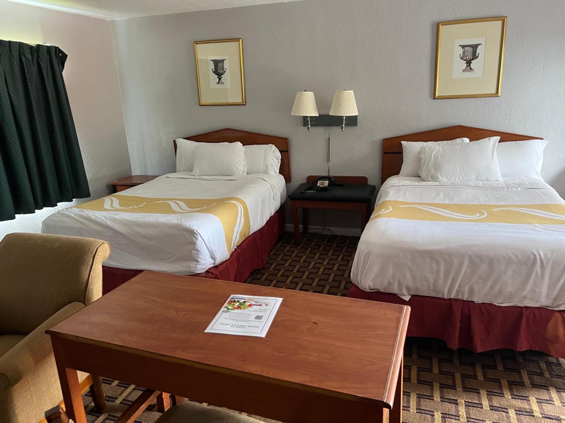 Budget Inn photo 7