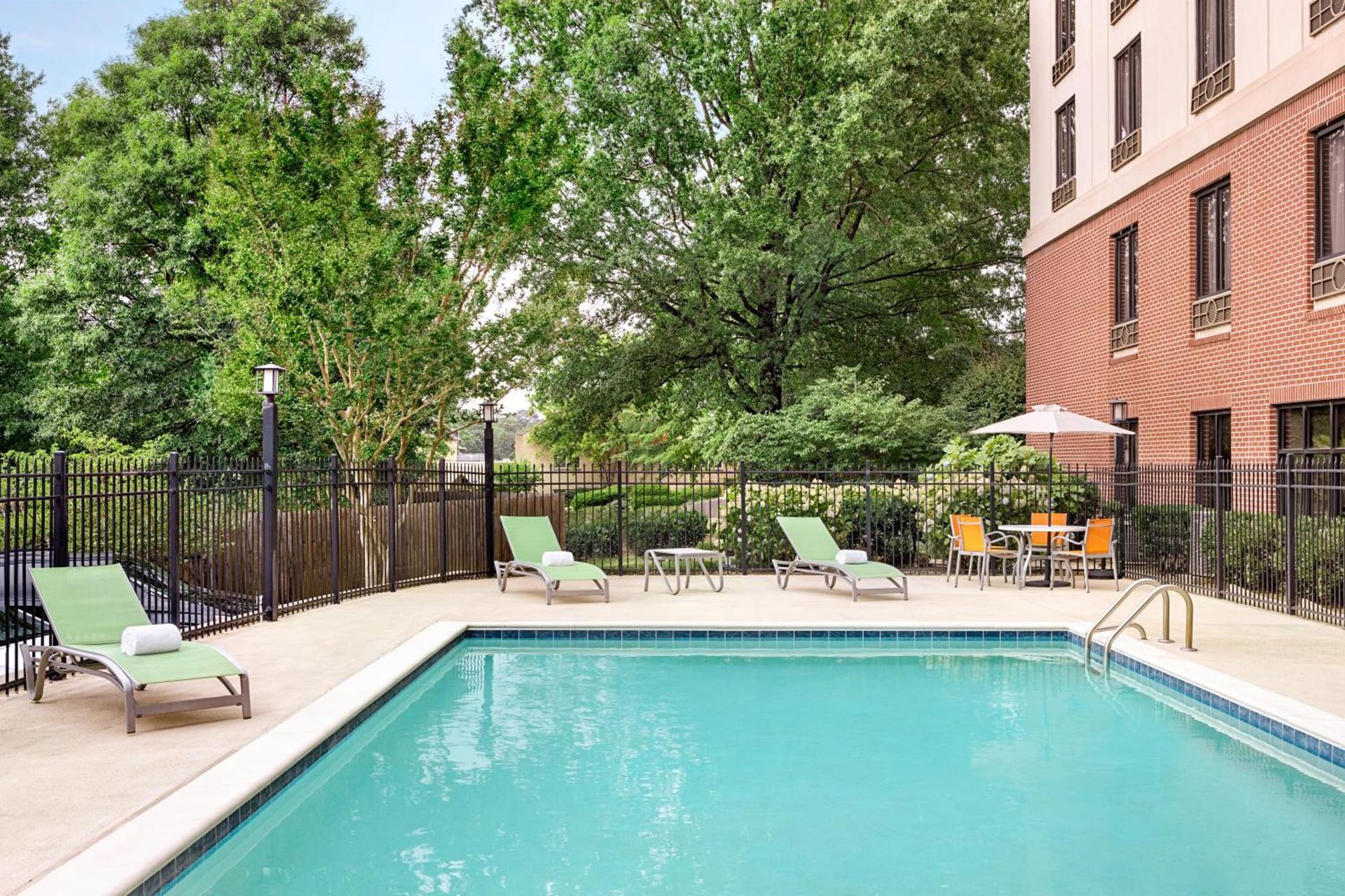 Holiday Inn Express & Suites Greenville-Downtown by IHG photo 28