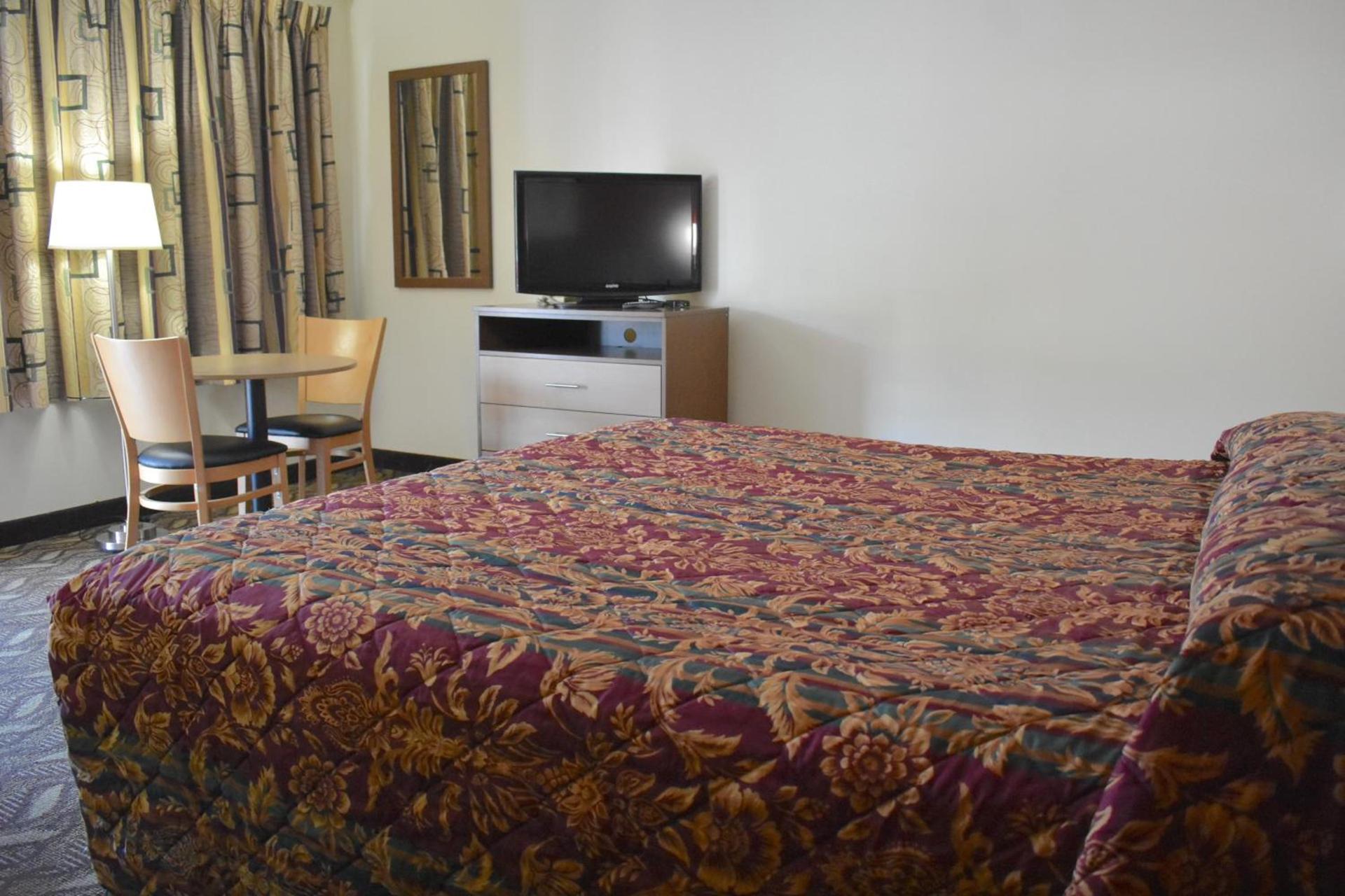 South Hills Motel photo 6