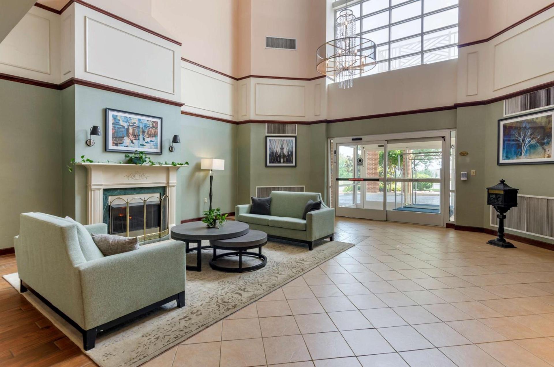 Best Western Plus Inn at Hunt Ridge photo 3