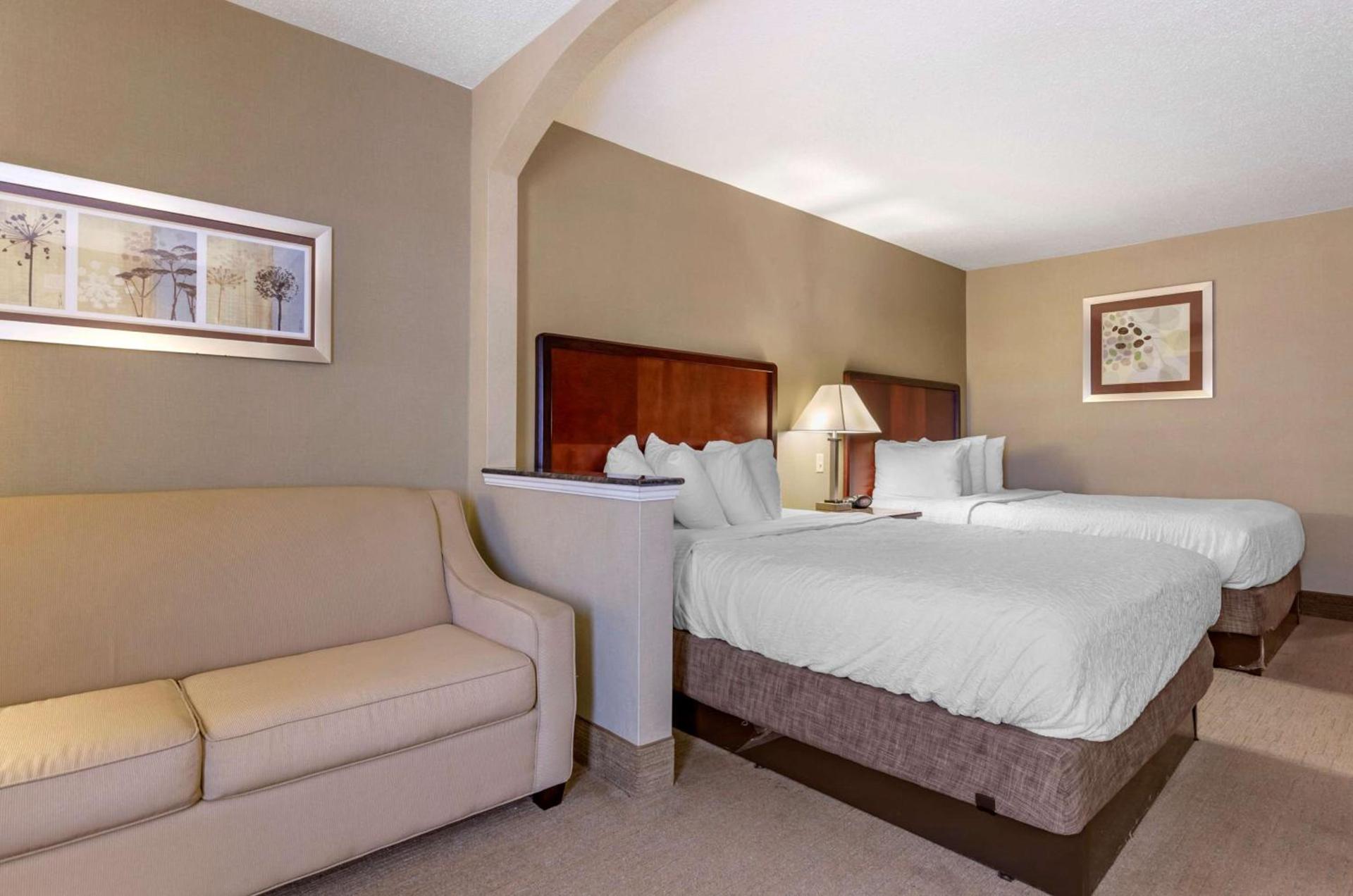 Best Western Plus Inn at Hunt Ridge photo 13