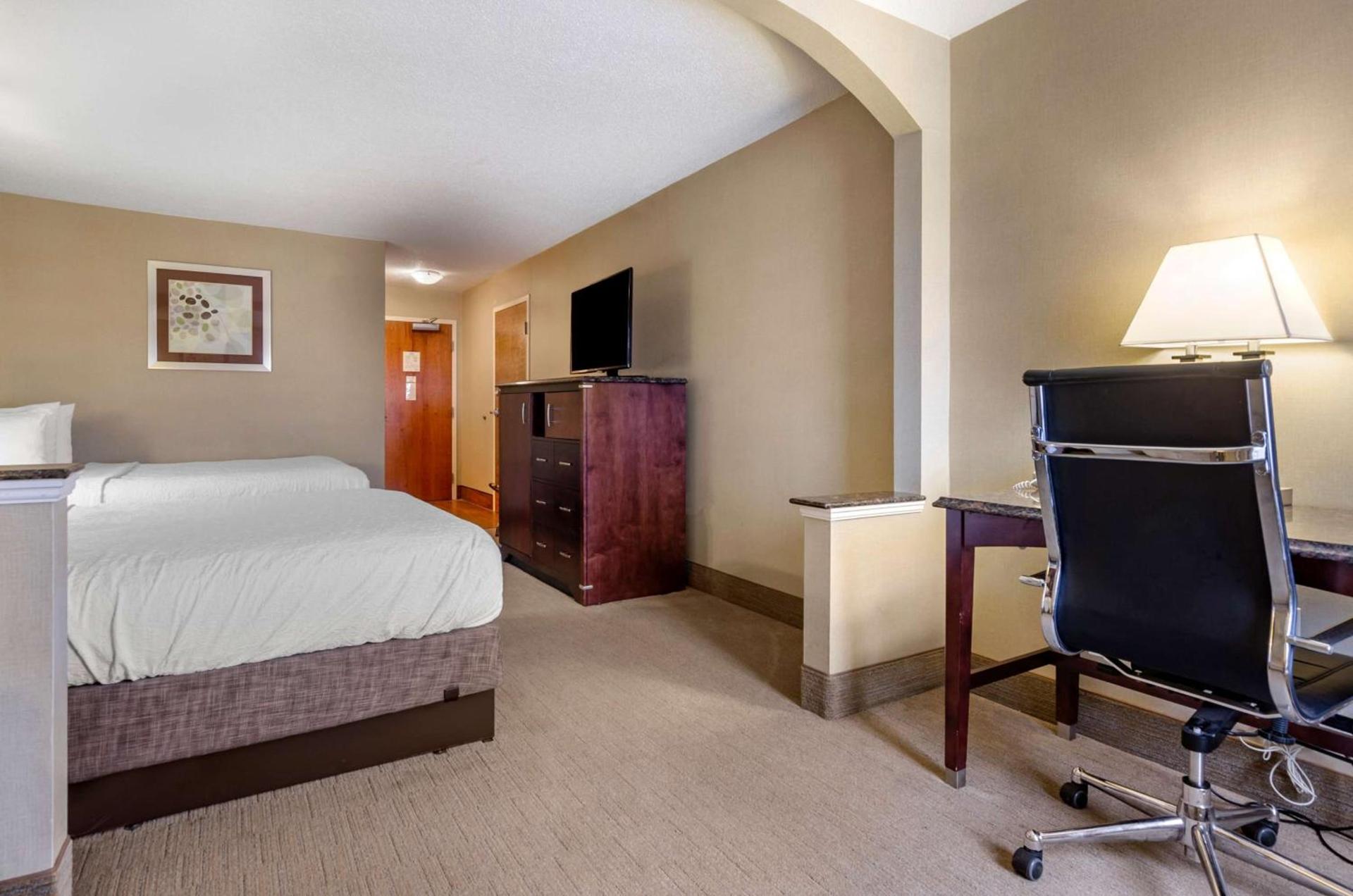 Best Western Plus Inn at Hunt Ridge photo 14