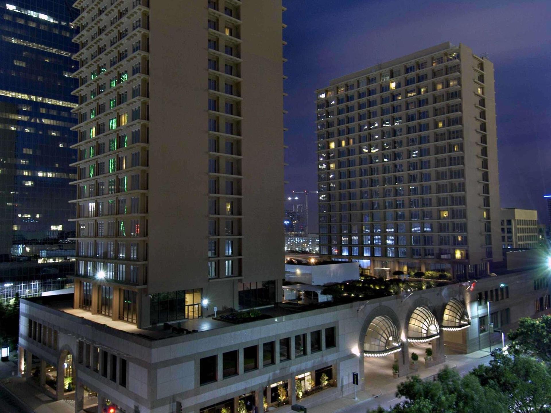Fairmont Dallas photo 1