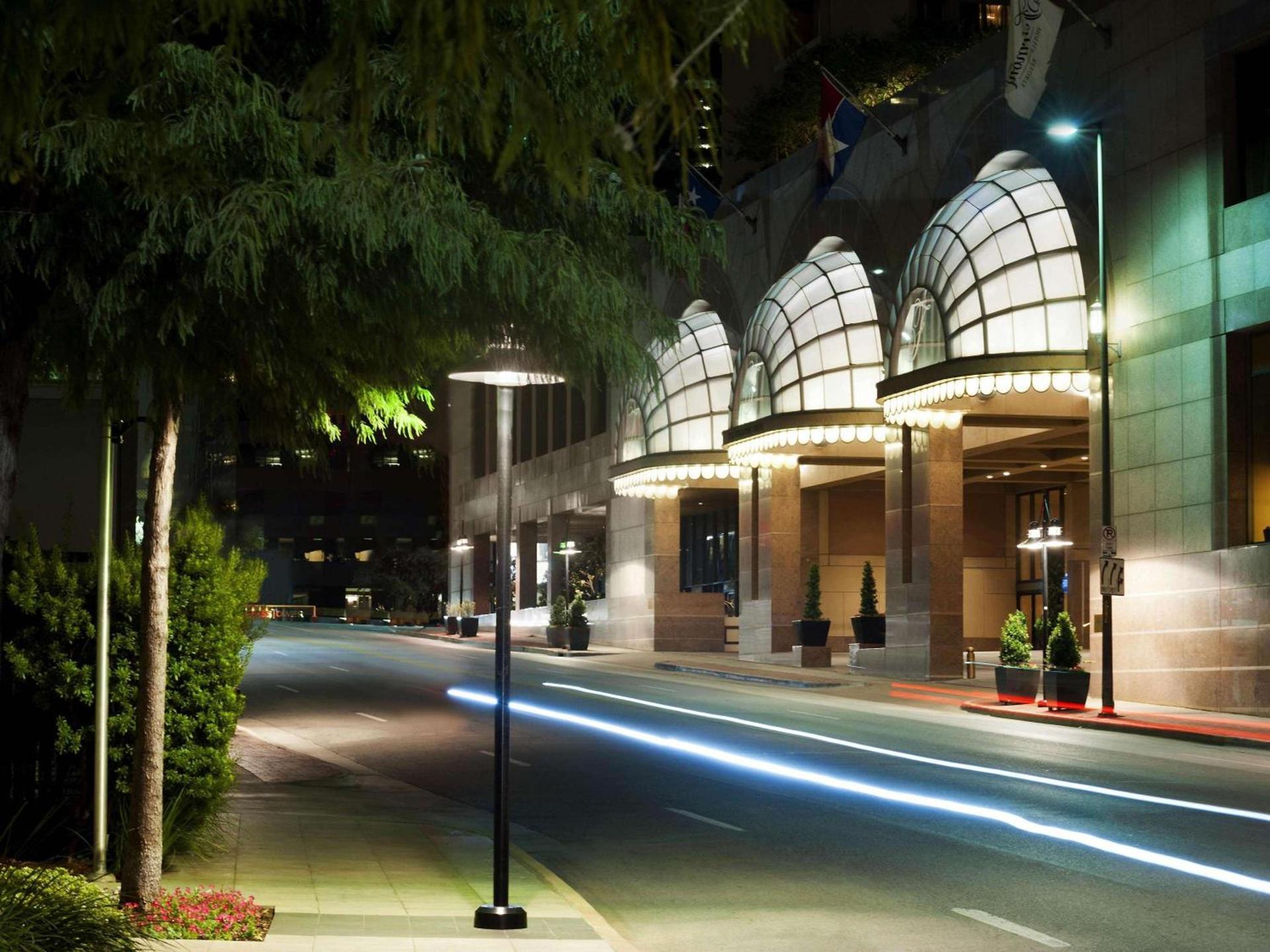 Fairmont Dallas photo 3