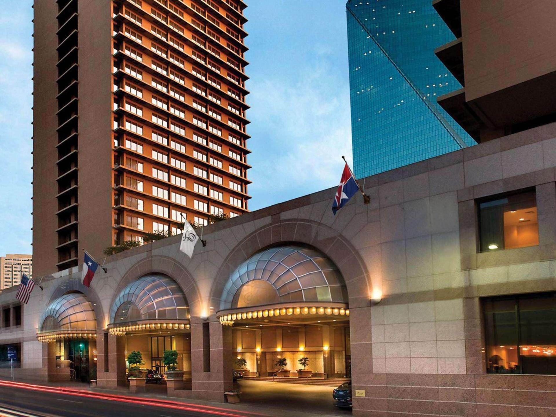 Fairmont Dallas photo 2