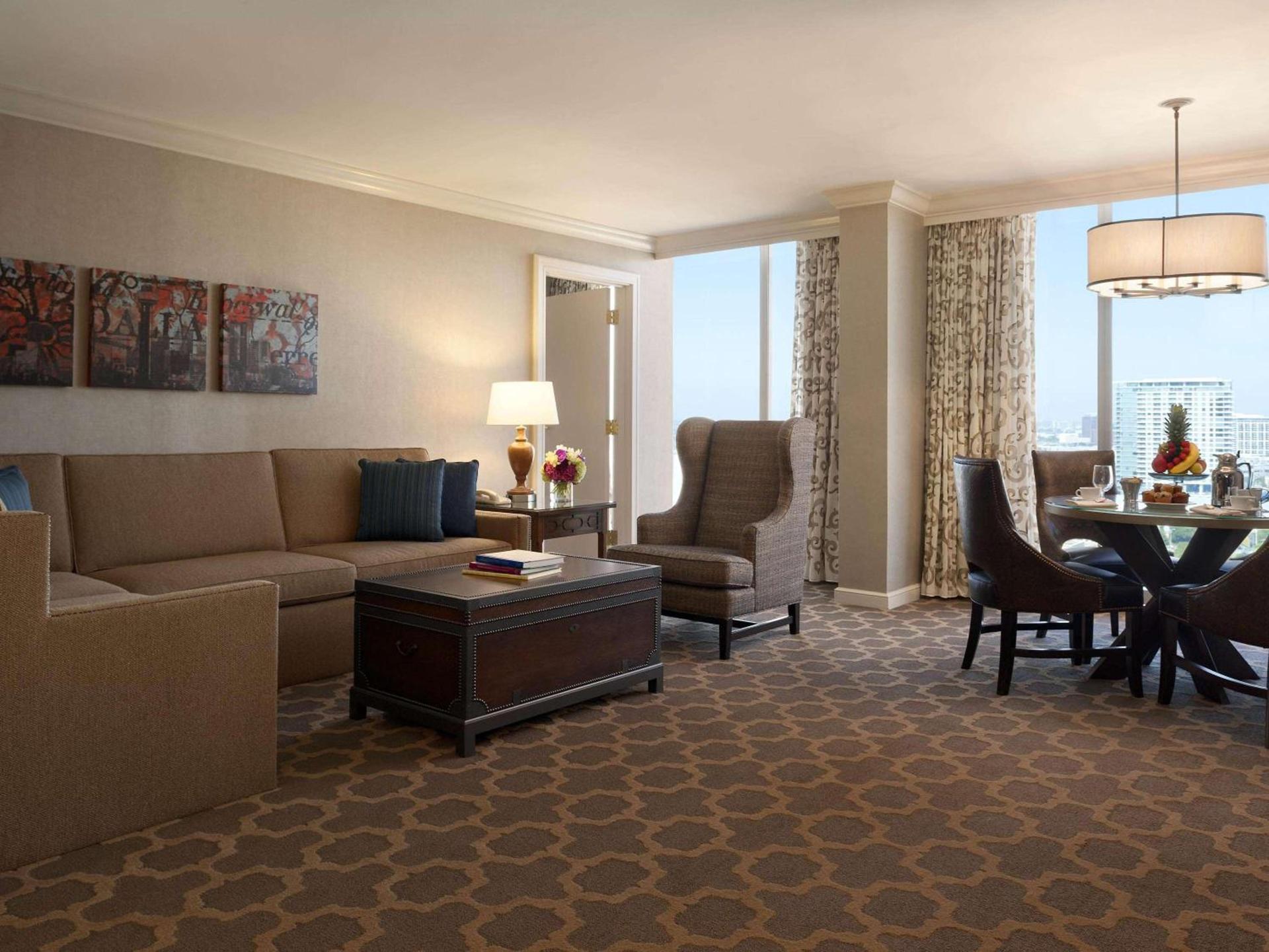 Fairmont Dallas photo 18