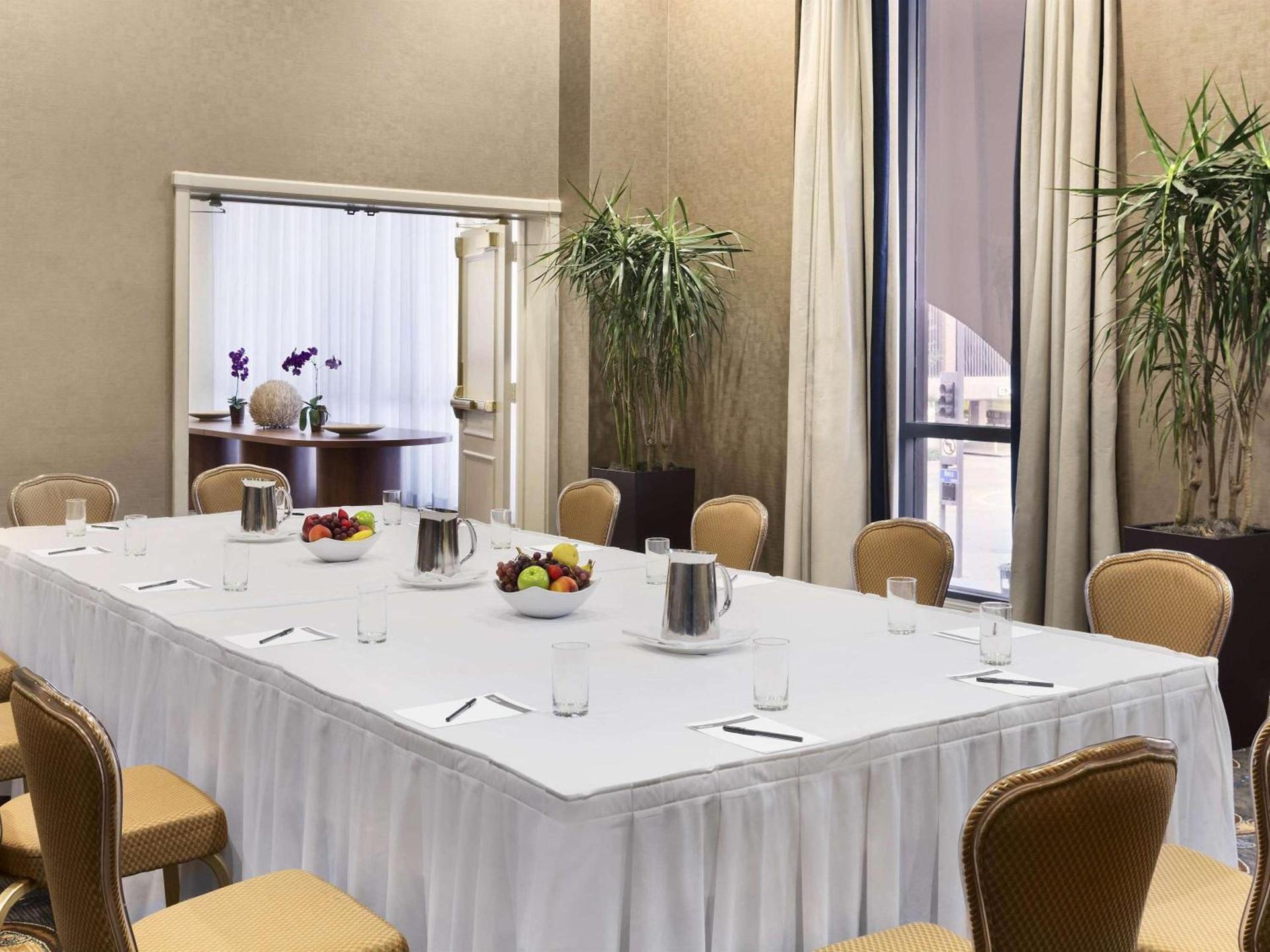Fairmont Dallas photo 28