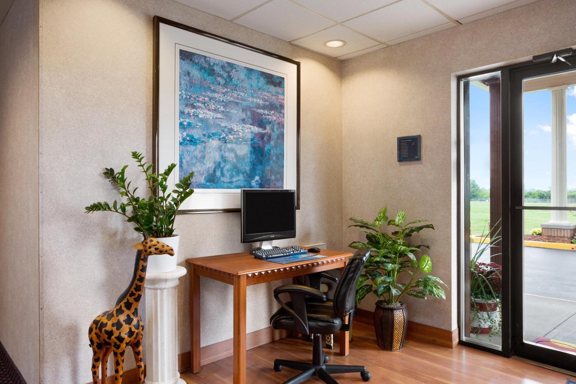 Days Inn by Wyndham Middletown photo 19