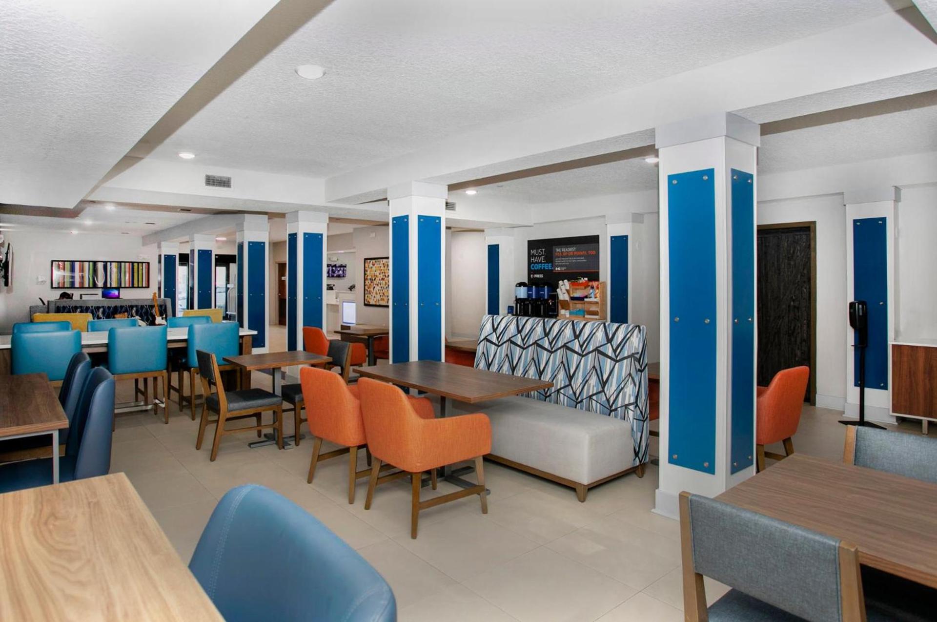 Holiday Inn Express & Suites Jacksonville - Atlantic Beach by IHG photo 77