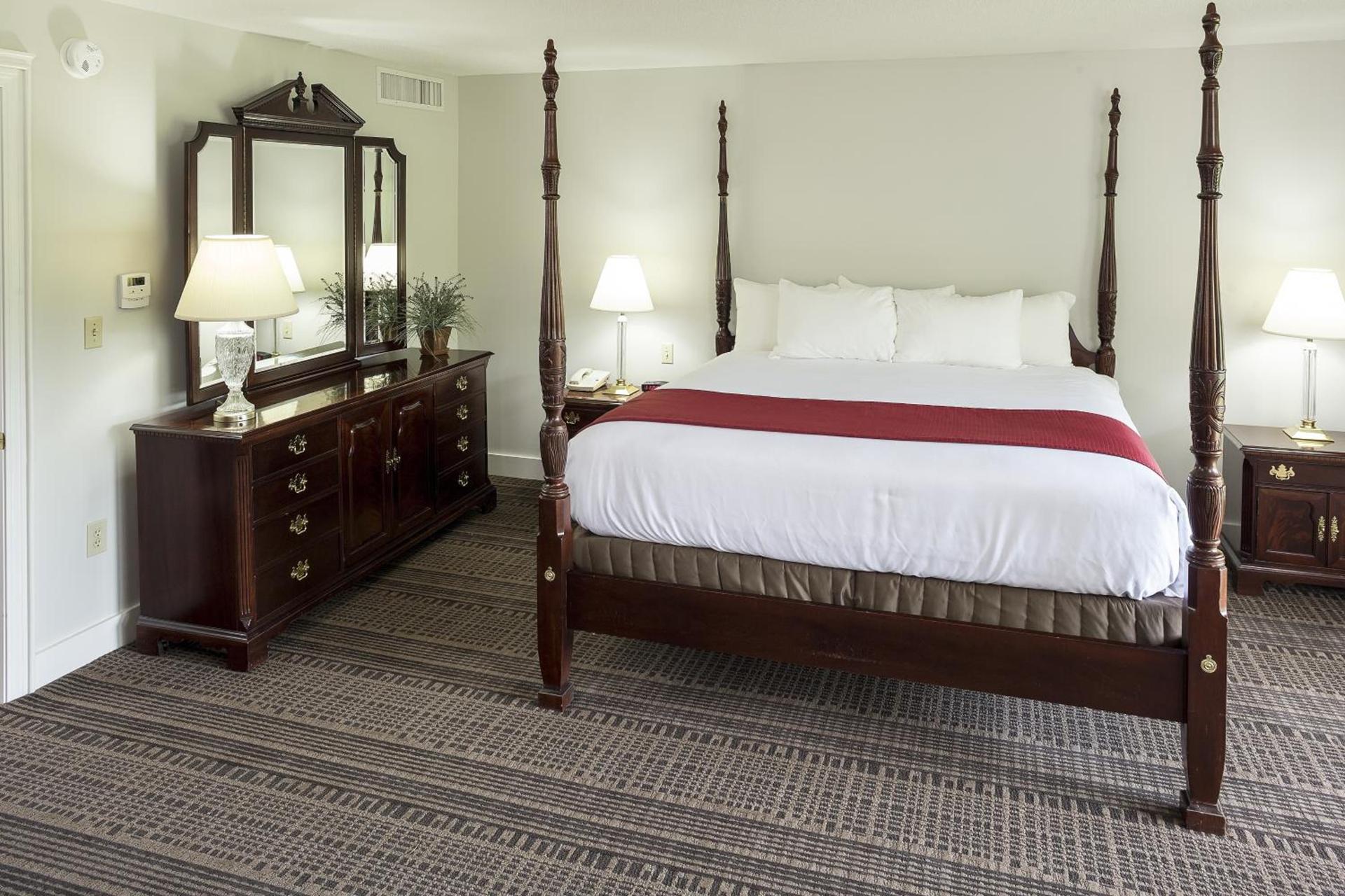 Fairbanks Inn photo 7