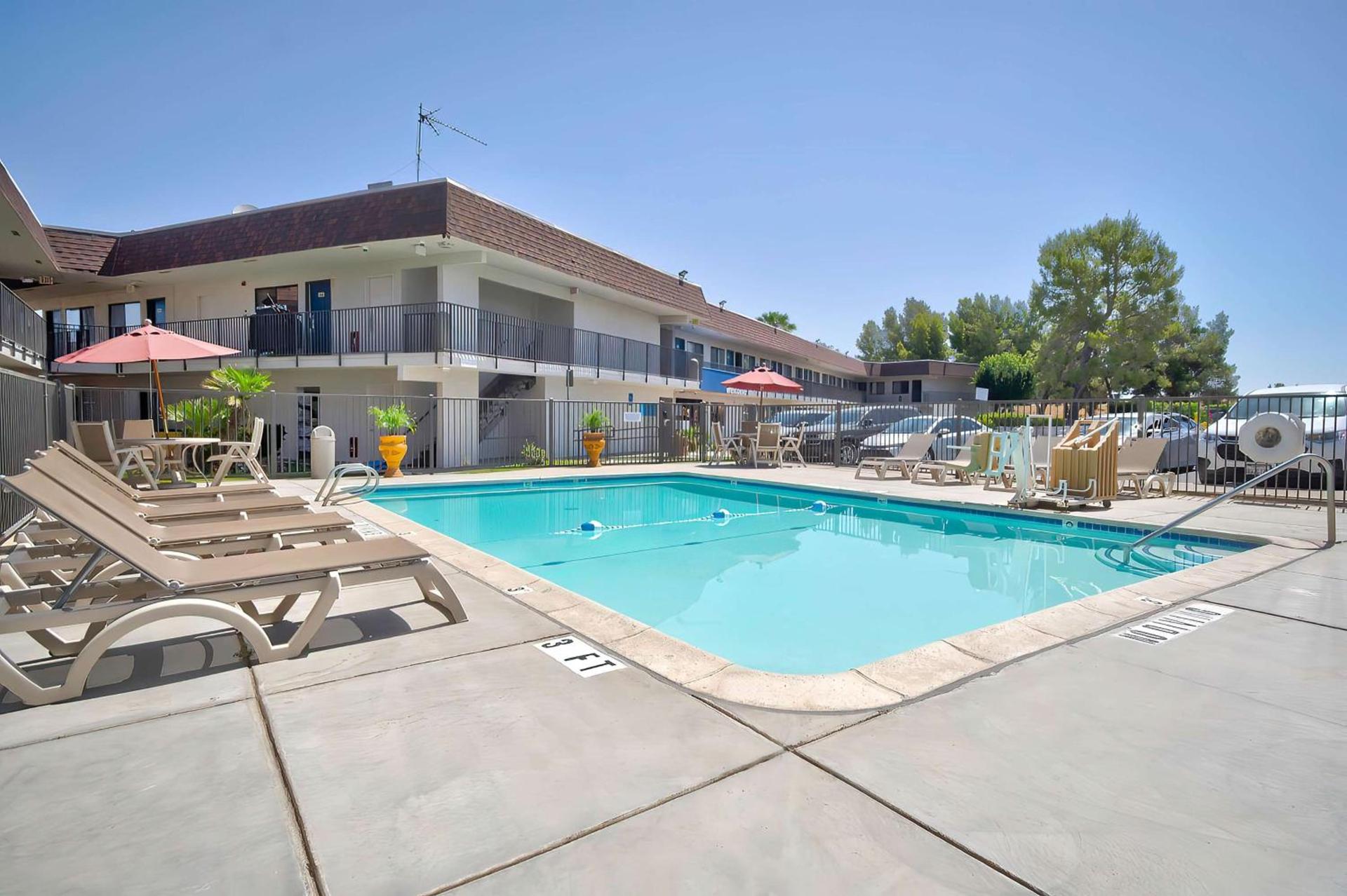 Motel 6-Palmdale, CA photo 4