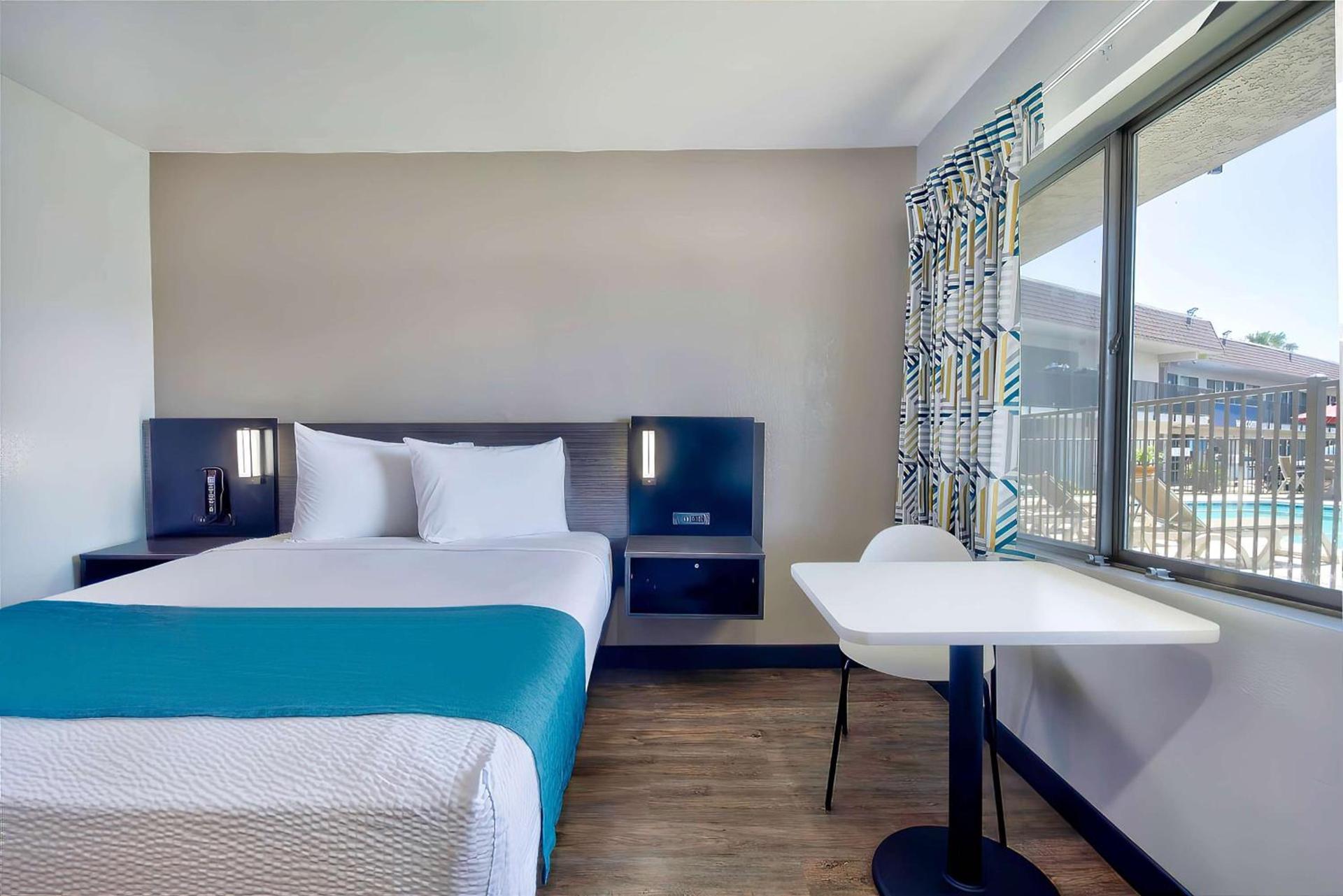 Motel 6-Palmdale, CA photo 14