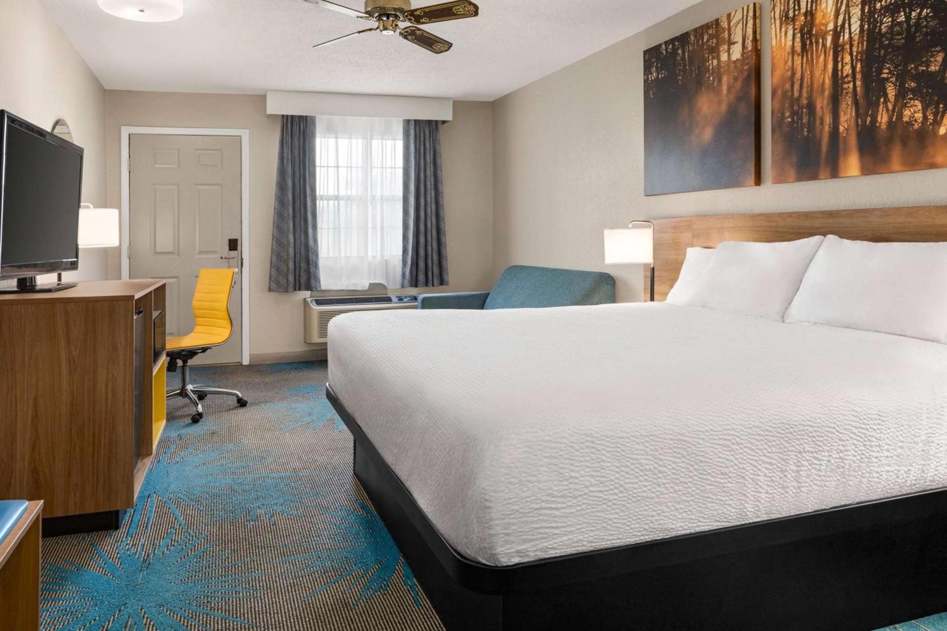 Days Inn by Wyndham Demopolis photo 10