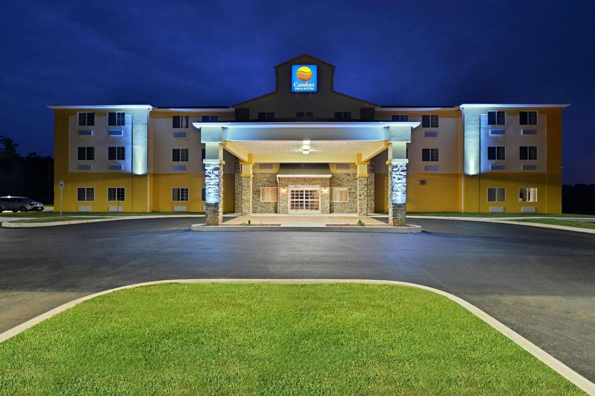 Days Inn & Suites by Wyndham Manheim Lebanon photo 5