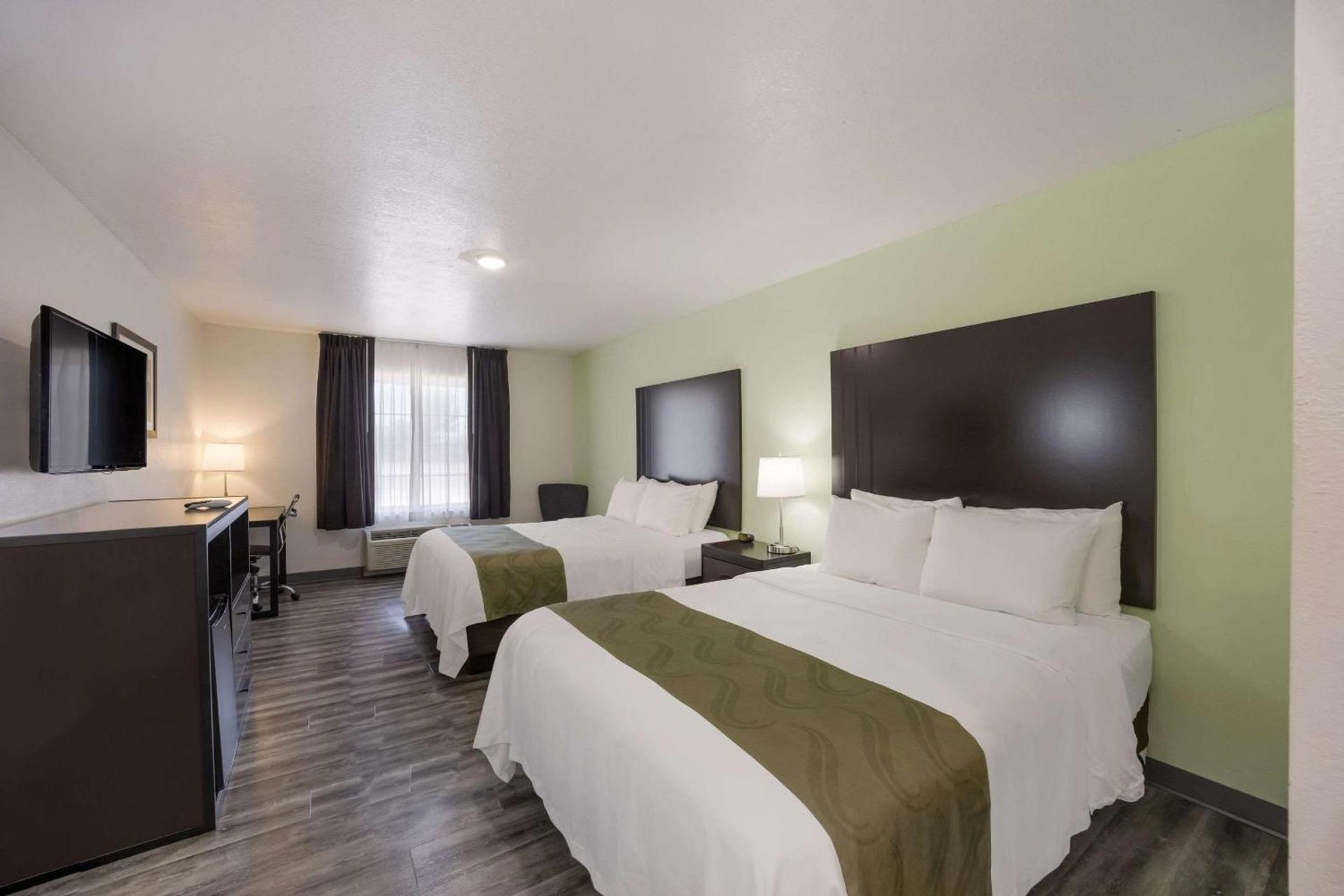 Quality Inn & Suites Clayton, NM photo 18