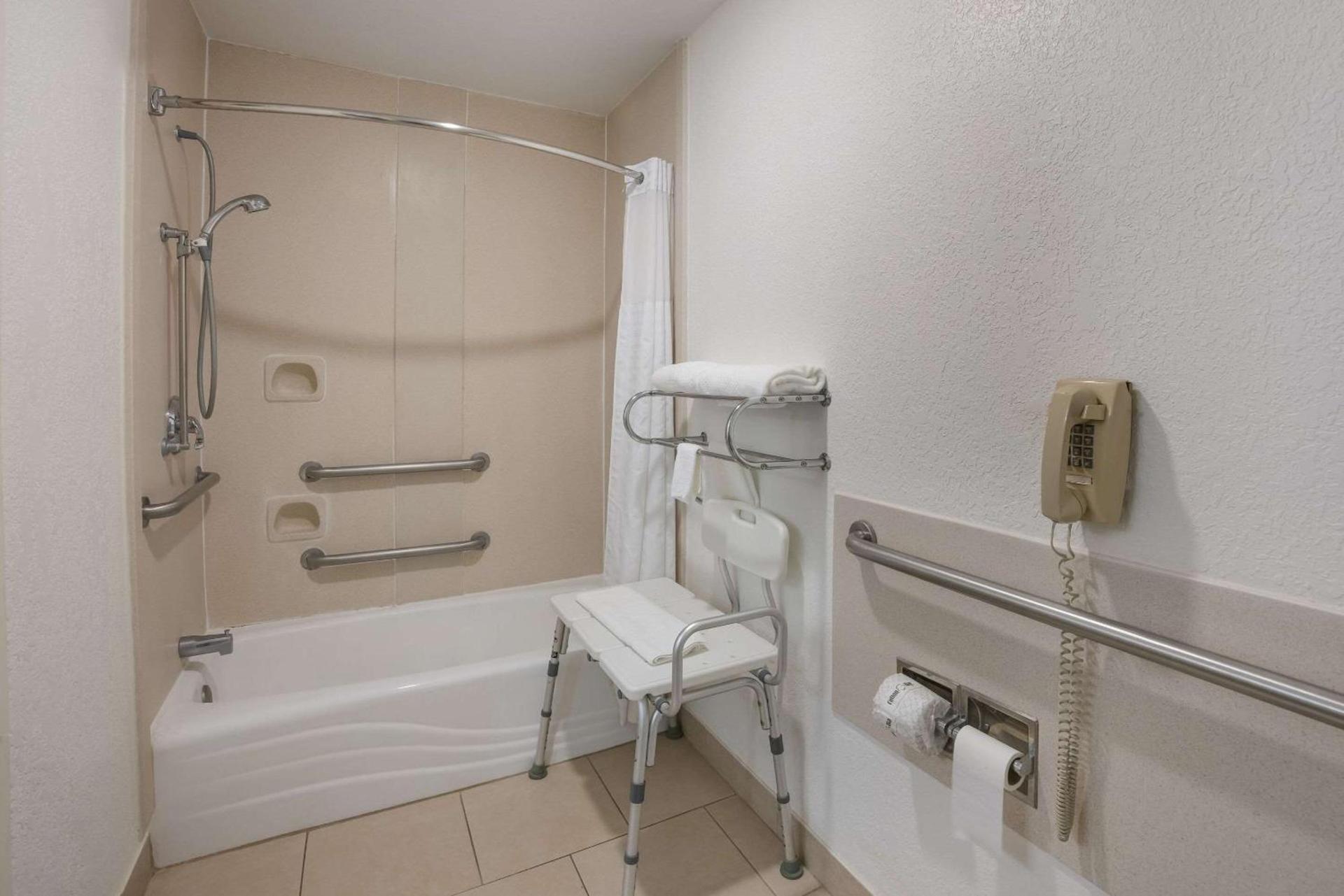 Quality Inn & Suites Clayton, NM photo 21