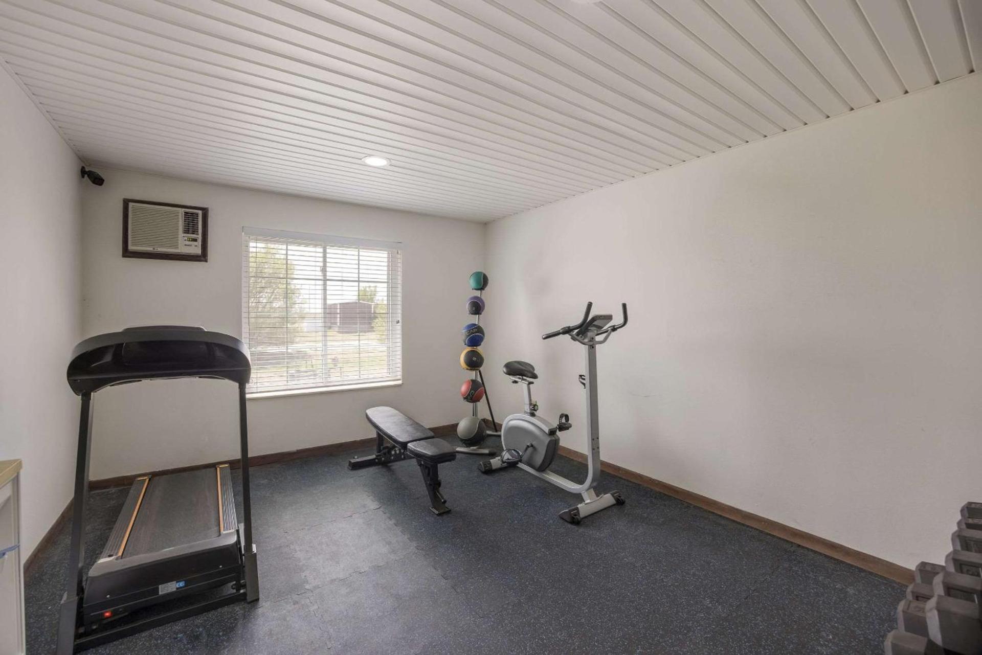 Quality Inn & Suites Clayton, NM photo 31