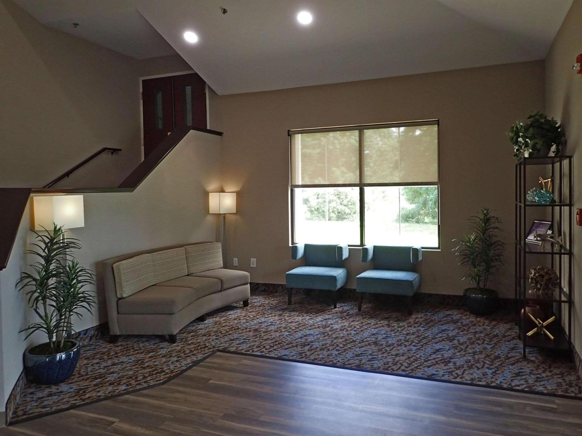 Sleep Inn & Suites California MD photo 3