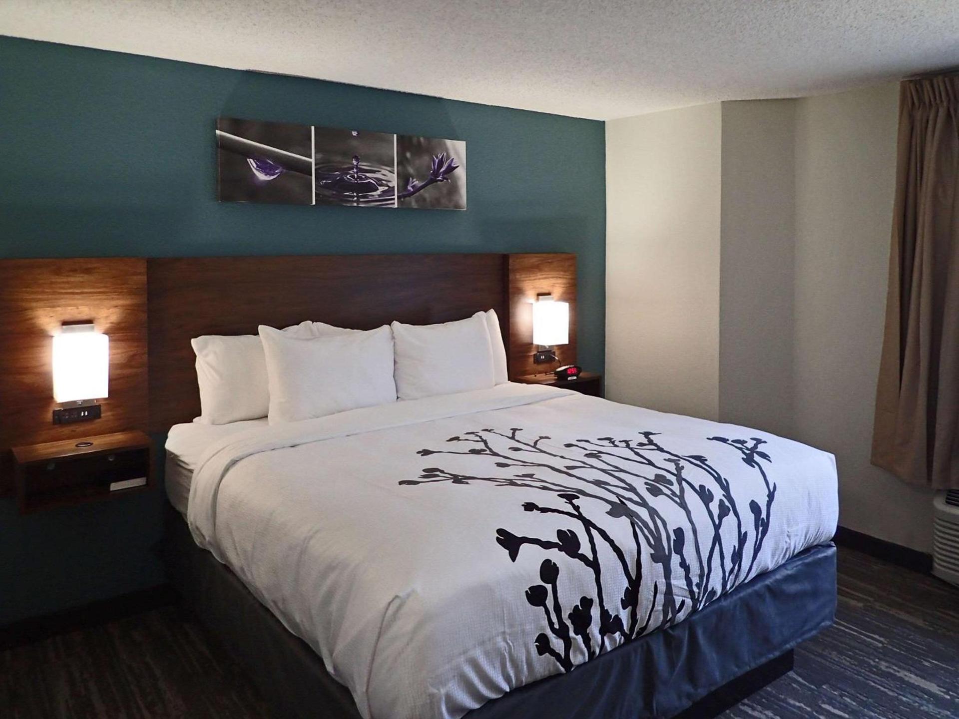 Sleep Inn & Suites California MD photo 7