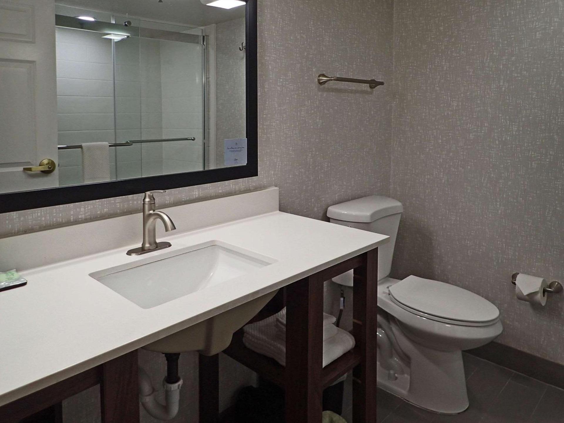 Sleep Inn & Suites California MD photo 11