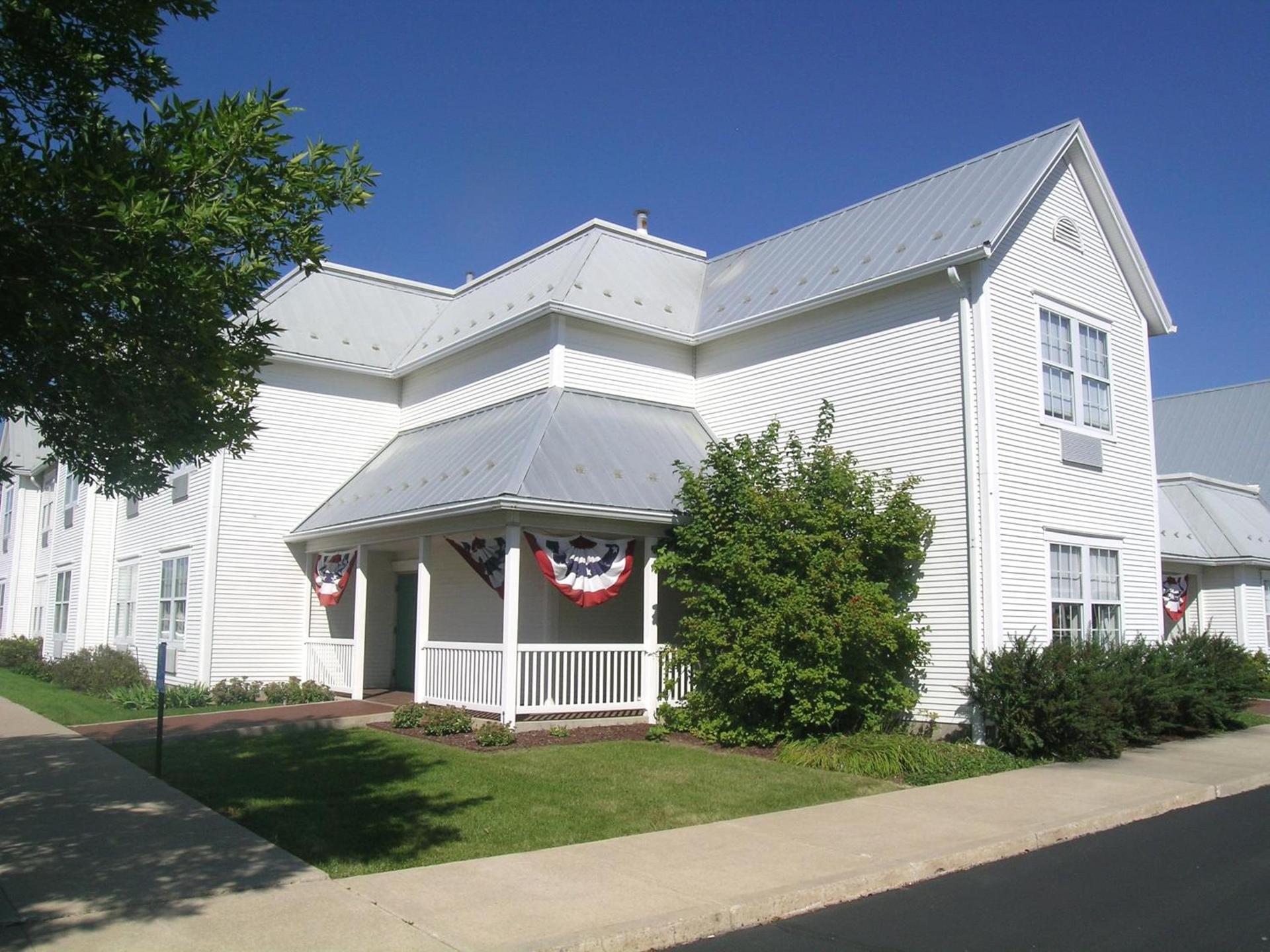 Amish Inn photo 16