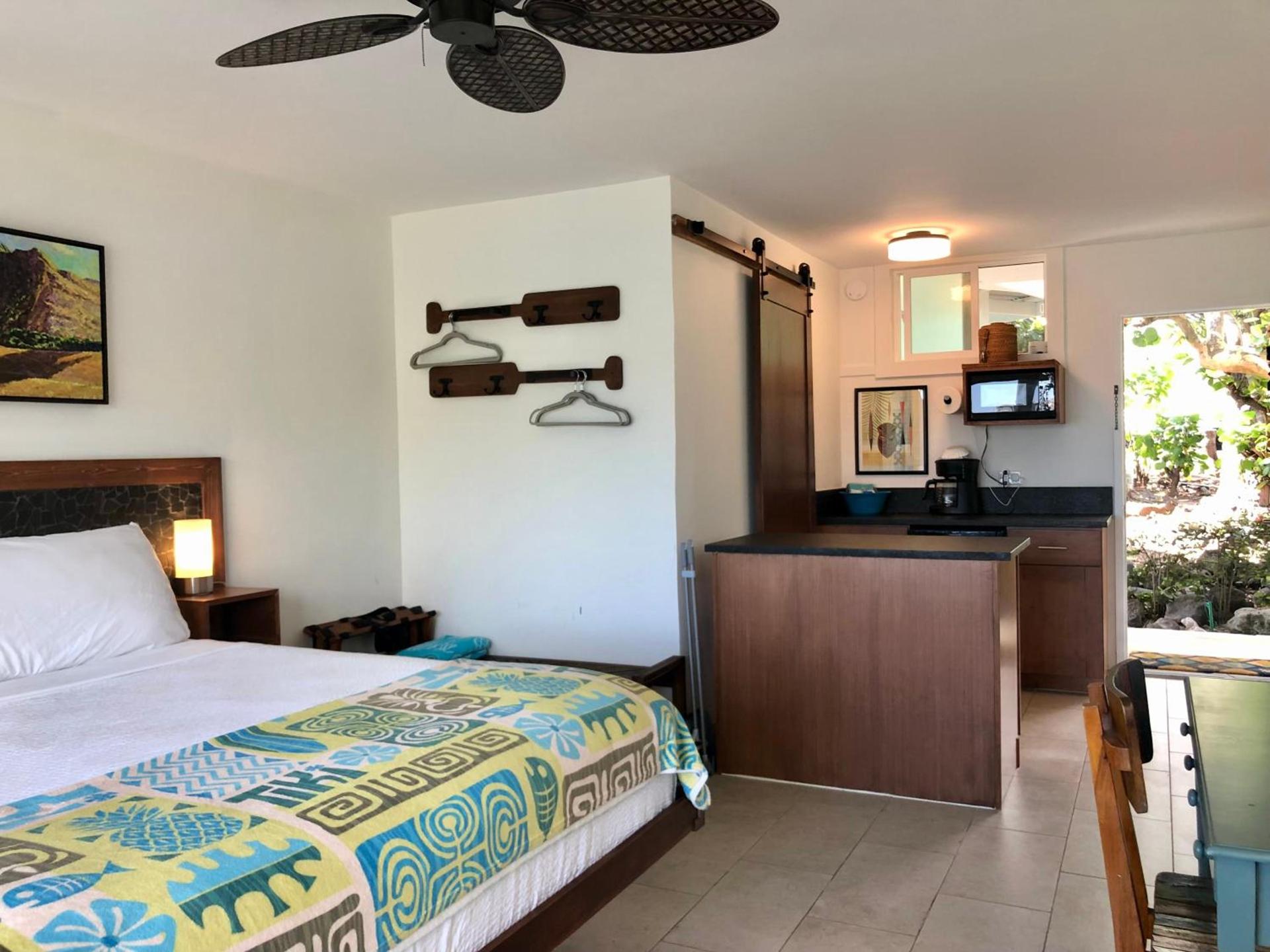 Kona Tiki Hotel - No Resort Fees photo 16