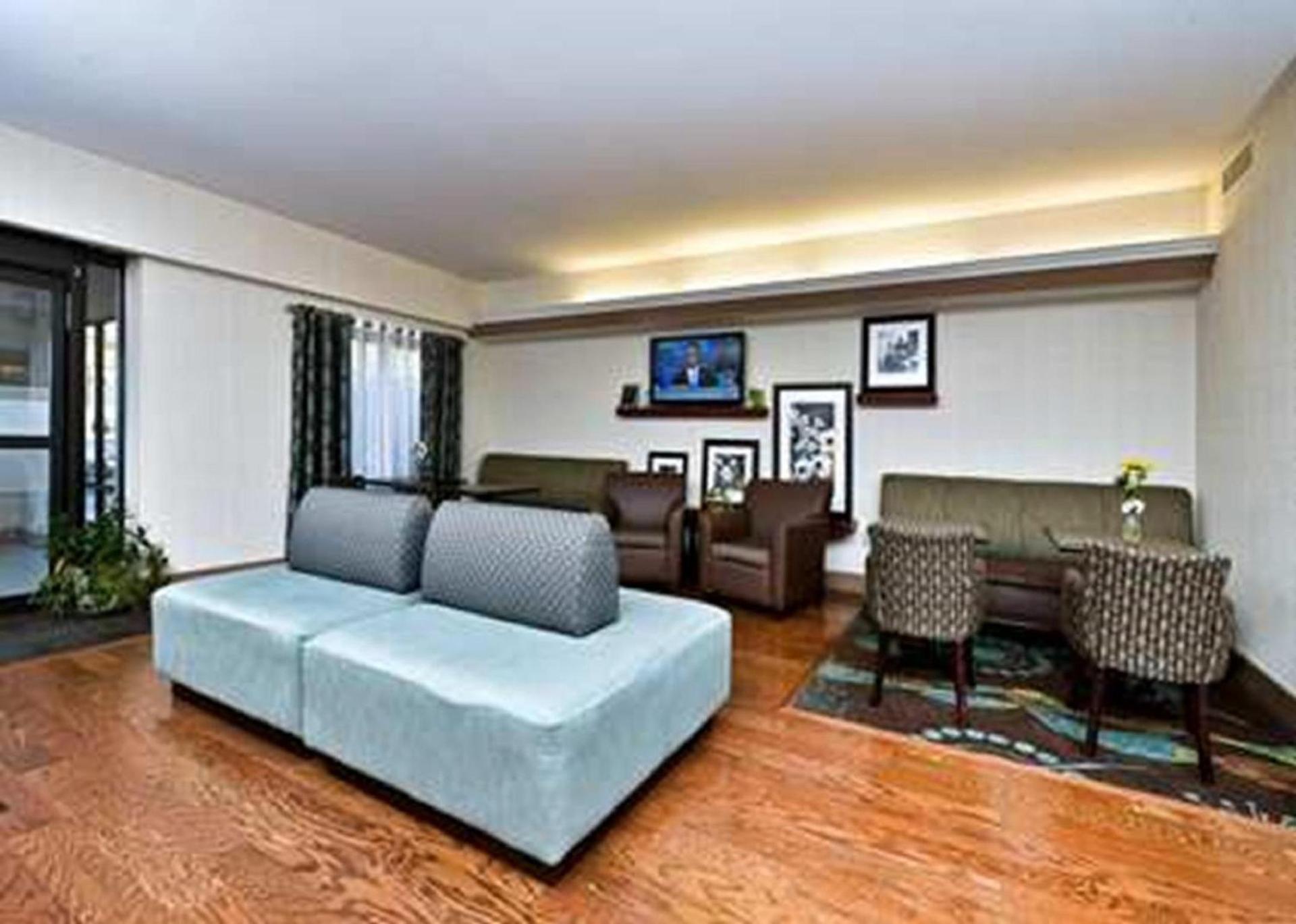 Comfort Inn Saco - Old Orchard Beach photo 45