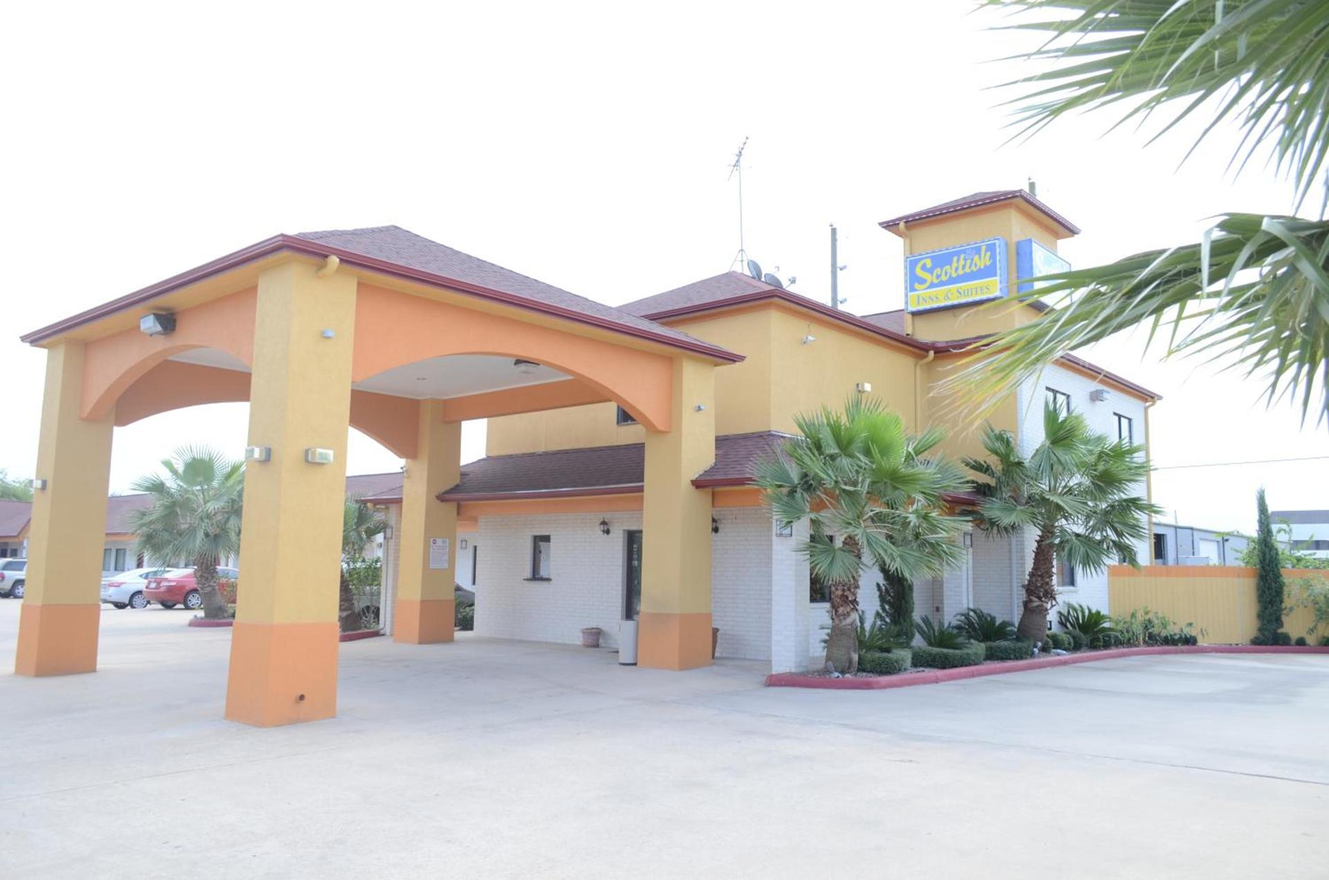 Scottish Inn and Suites Highway Six South photo 12