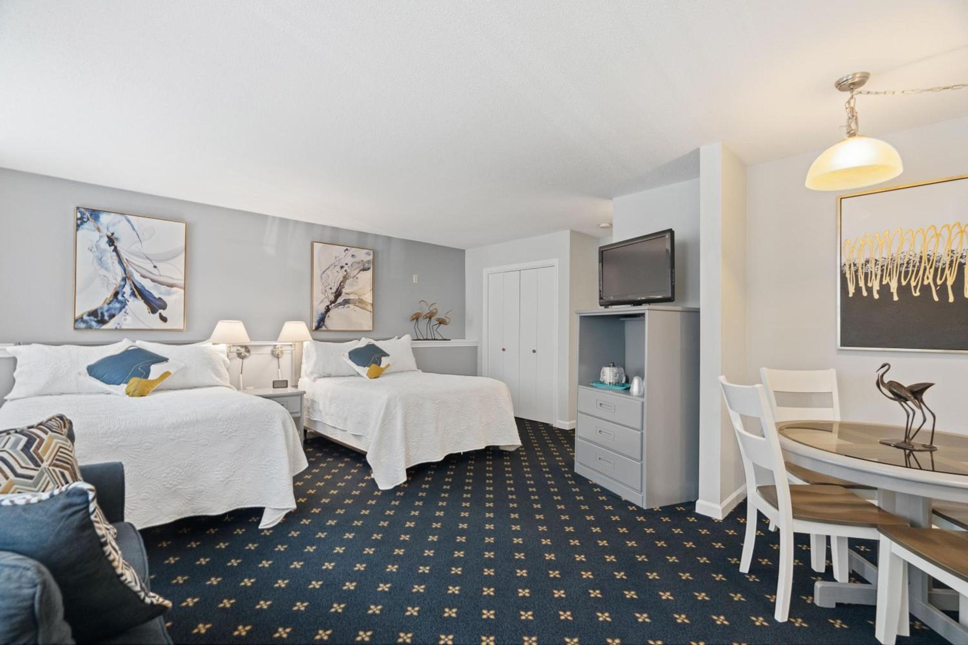 The Niantic Inn photo 11