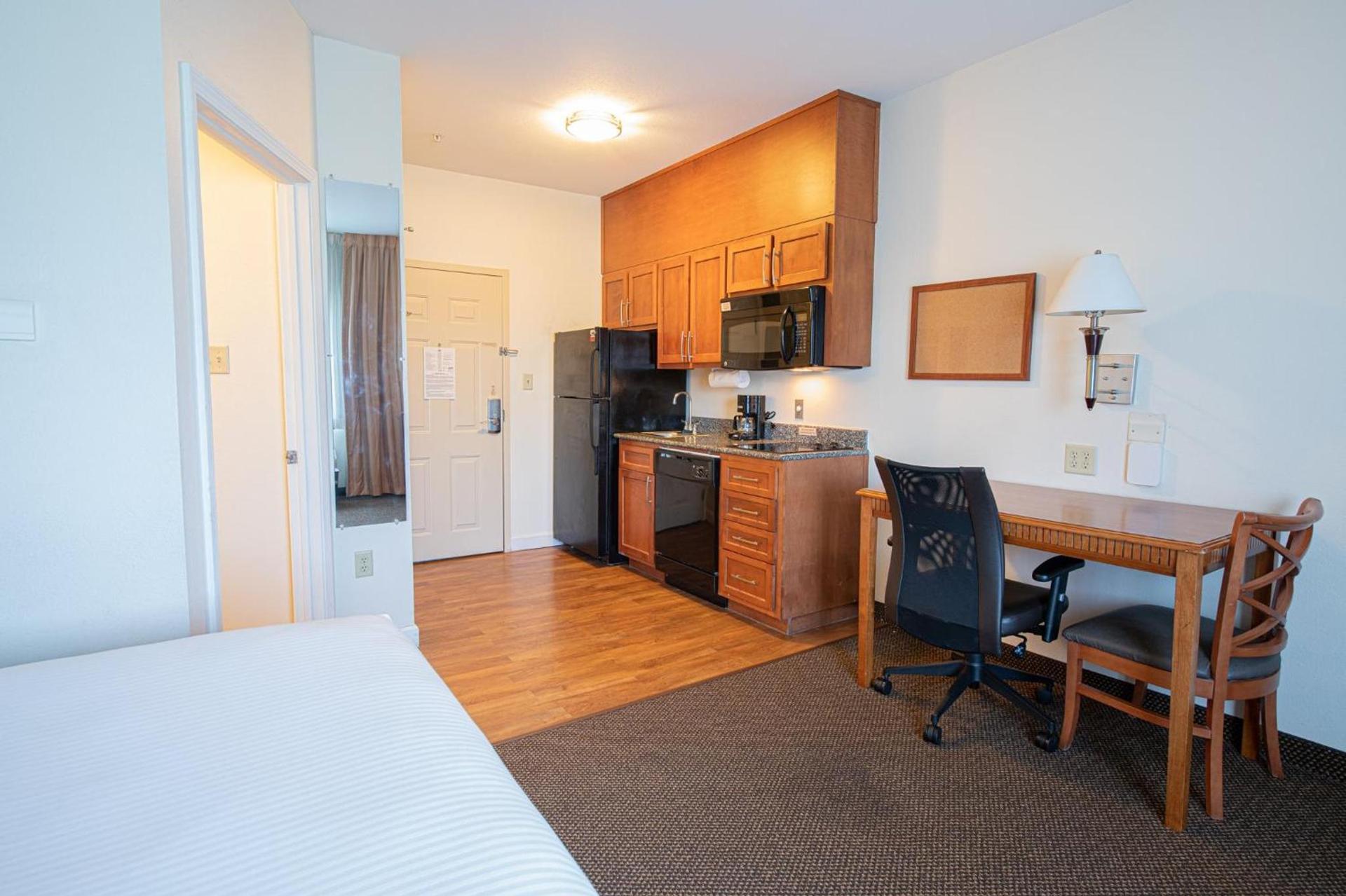 Candlewood Suites New Iberia by IHG photo 47
