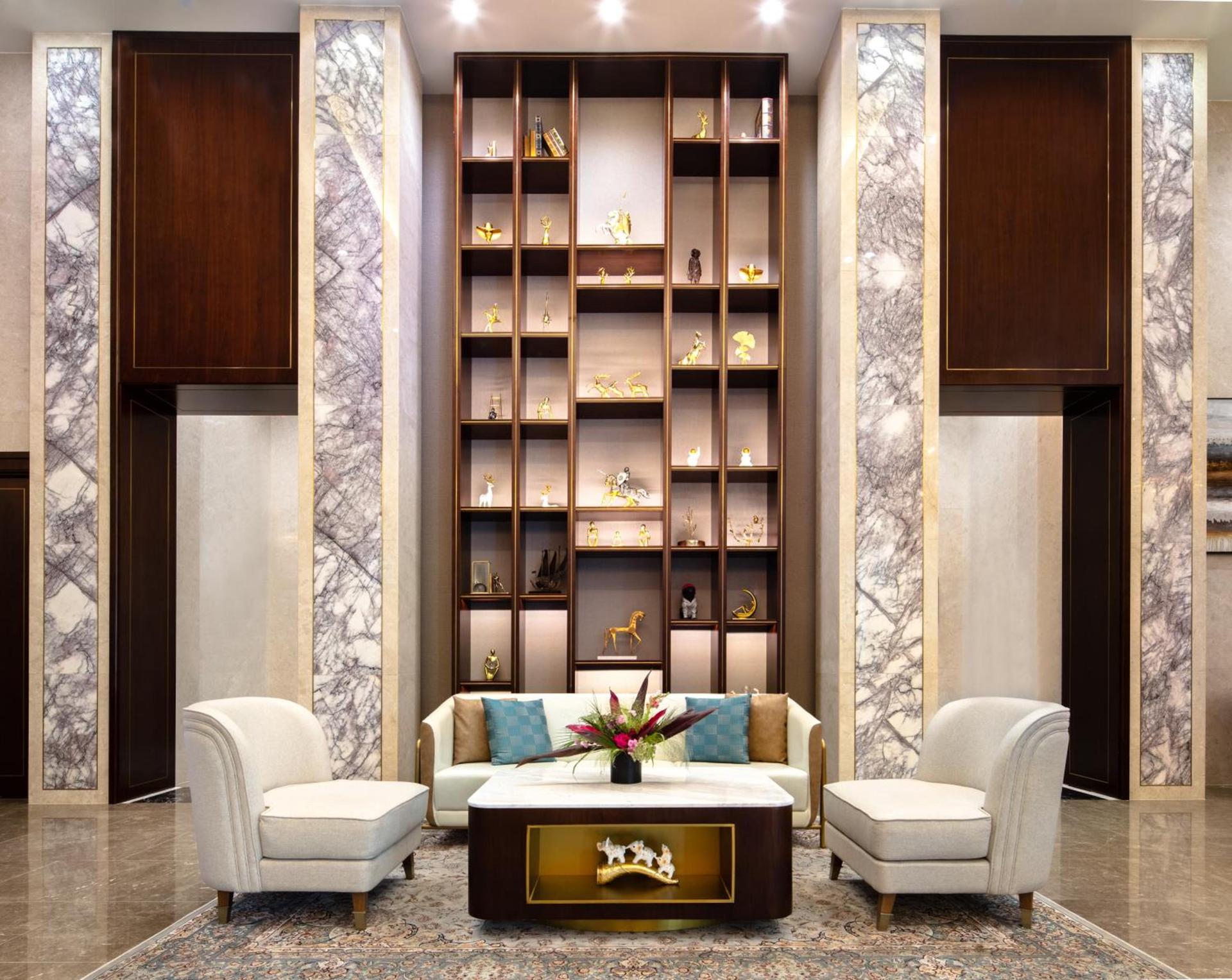 Blossom Hotel Houston, Curio Collection by Hilton photo 2