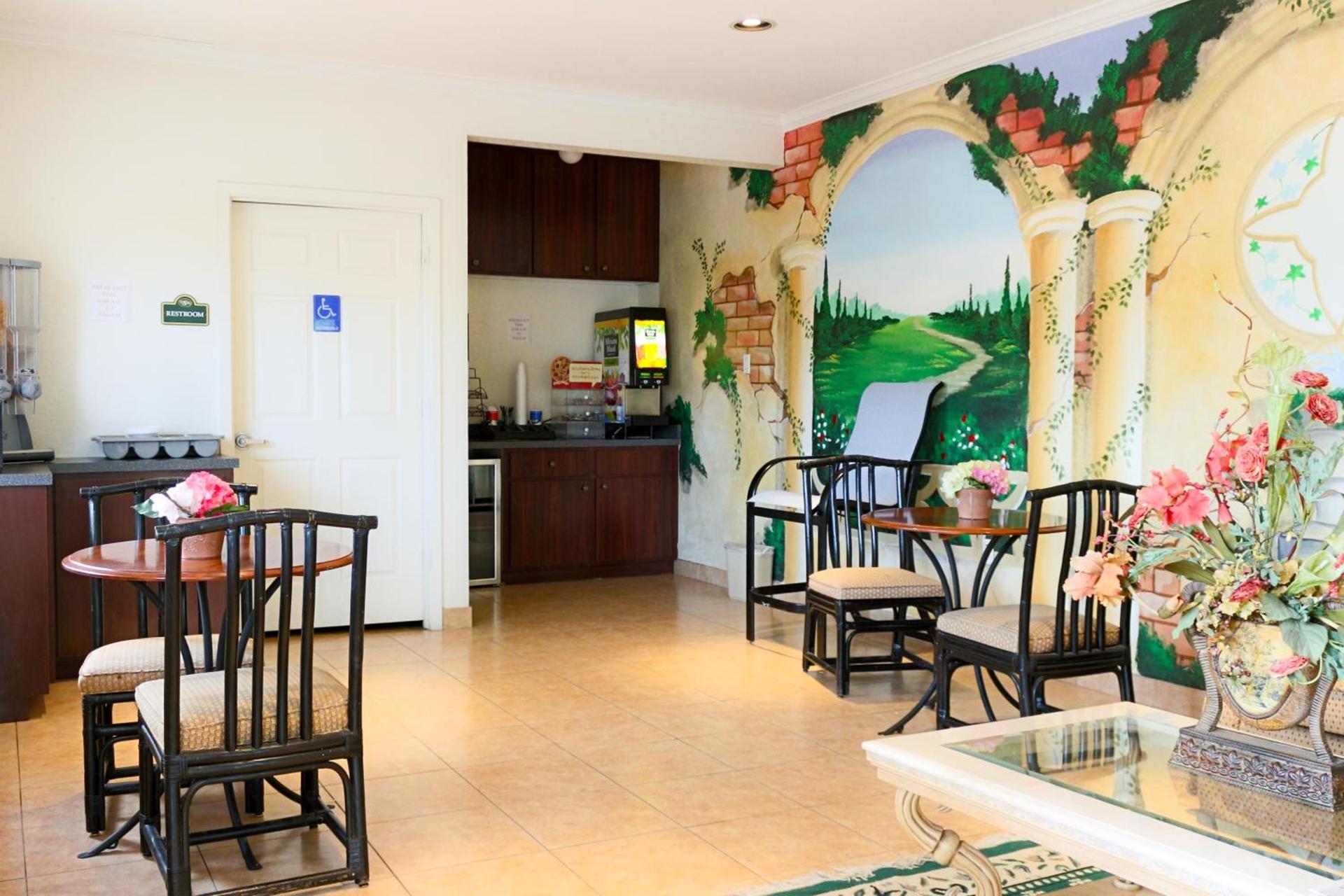 The Symphony Inn & Suites photo 15