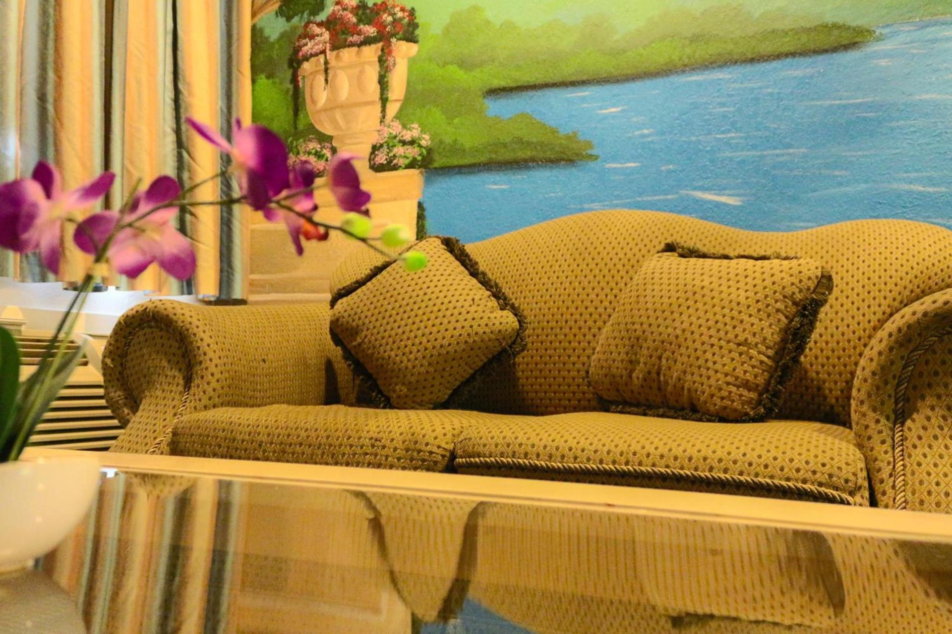 The Symphony Inn & Suites photo 10