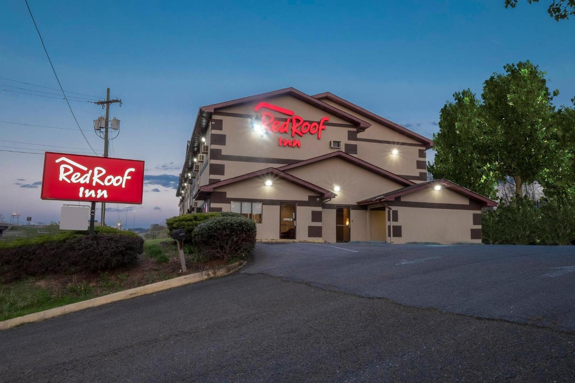 Red Roof Inn Bristol photo 4