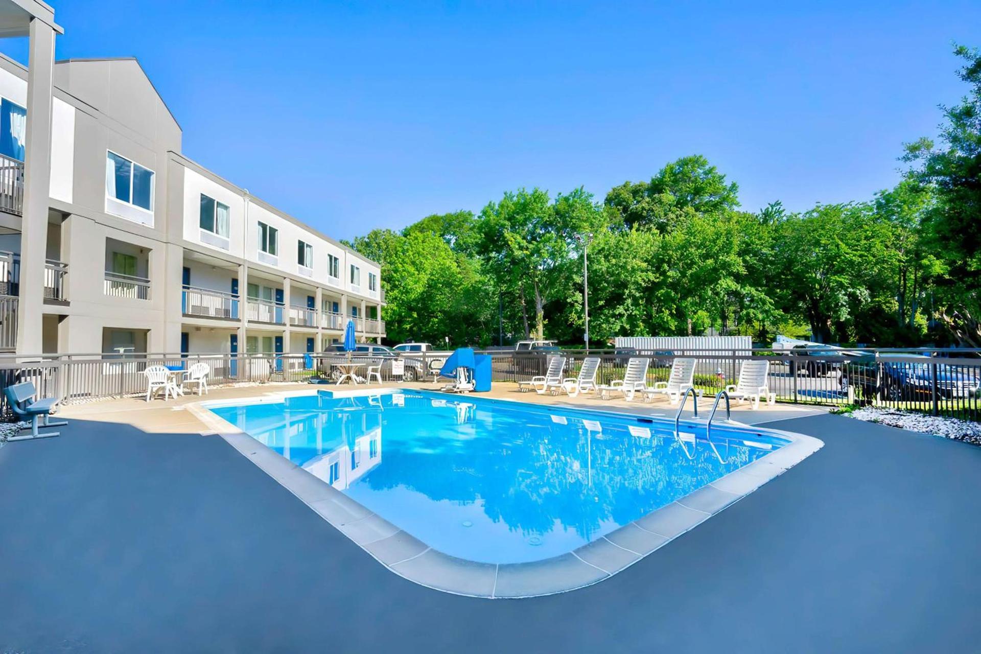 Motel 6 Virginia Beach photo 5
