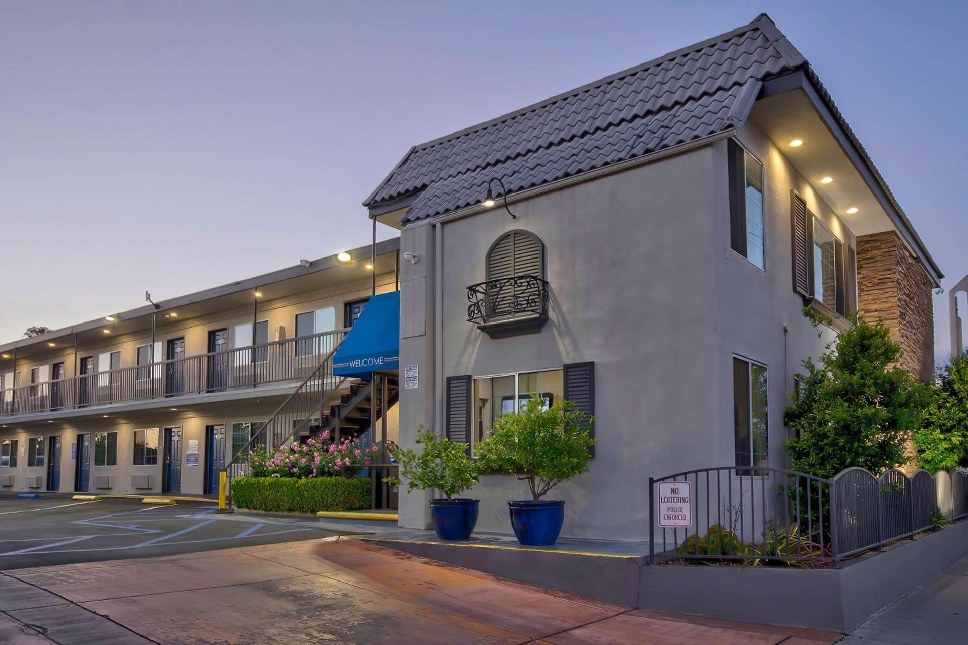 Motel 6 Gardena photo 2