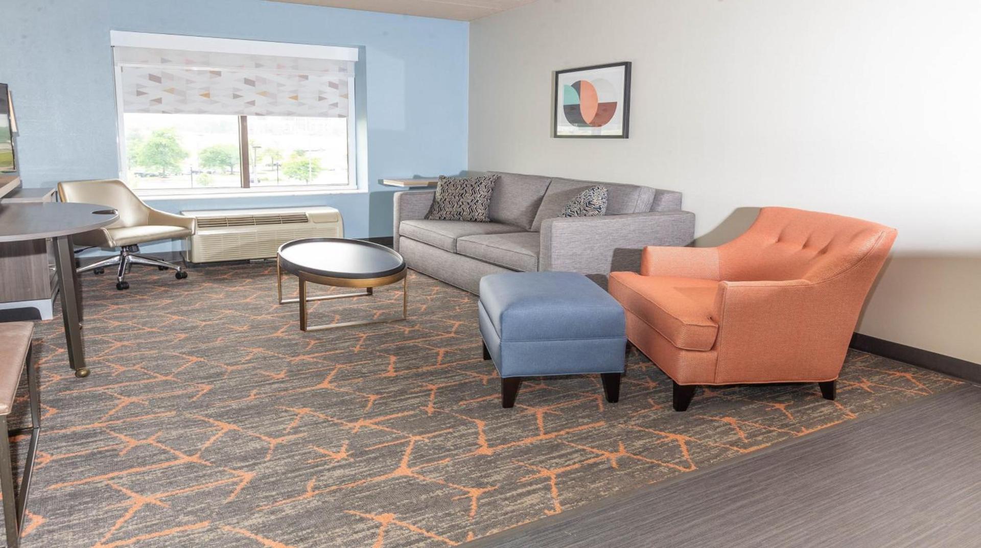 Holiday Inn Cleveland - South Independence by IHG photo 5