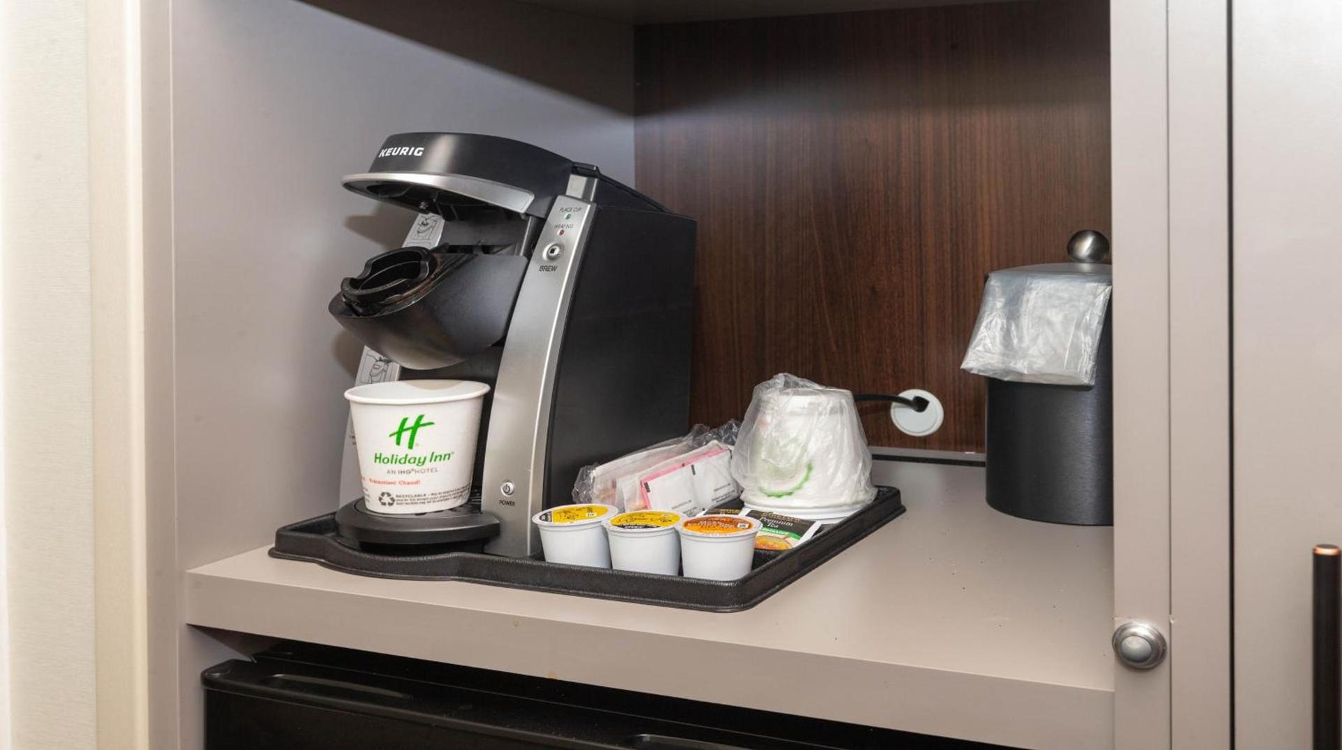 Holiday Inn Cleveland - South Independence by IHG photo 9