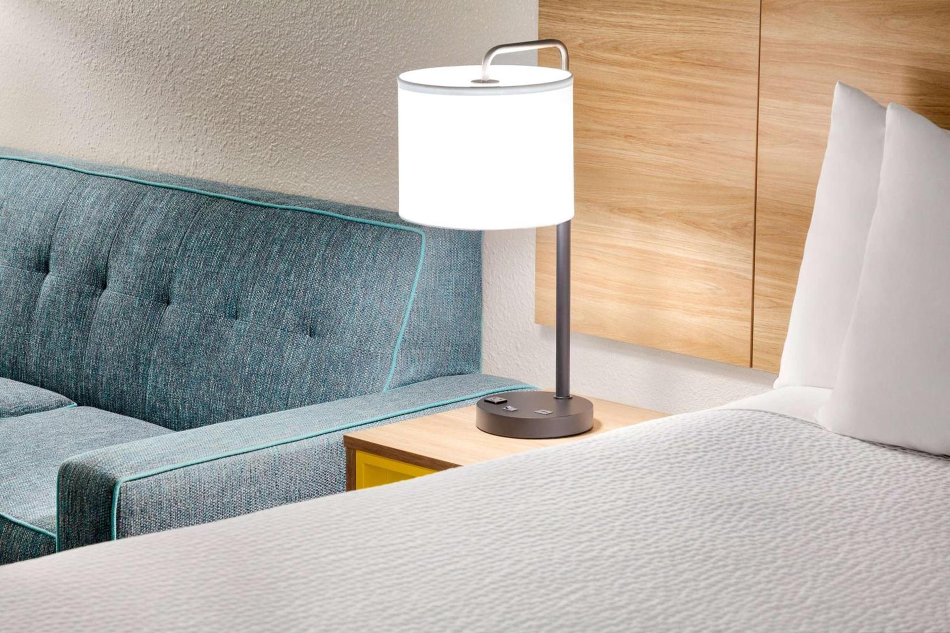 Days Inn by Wyndham Paris photo 11